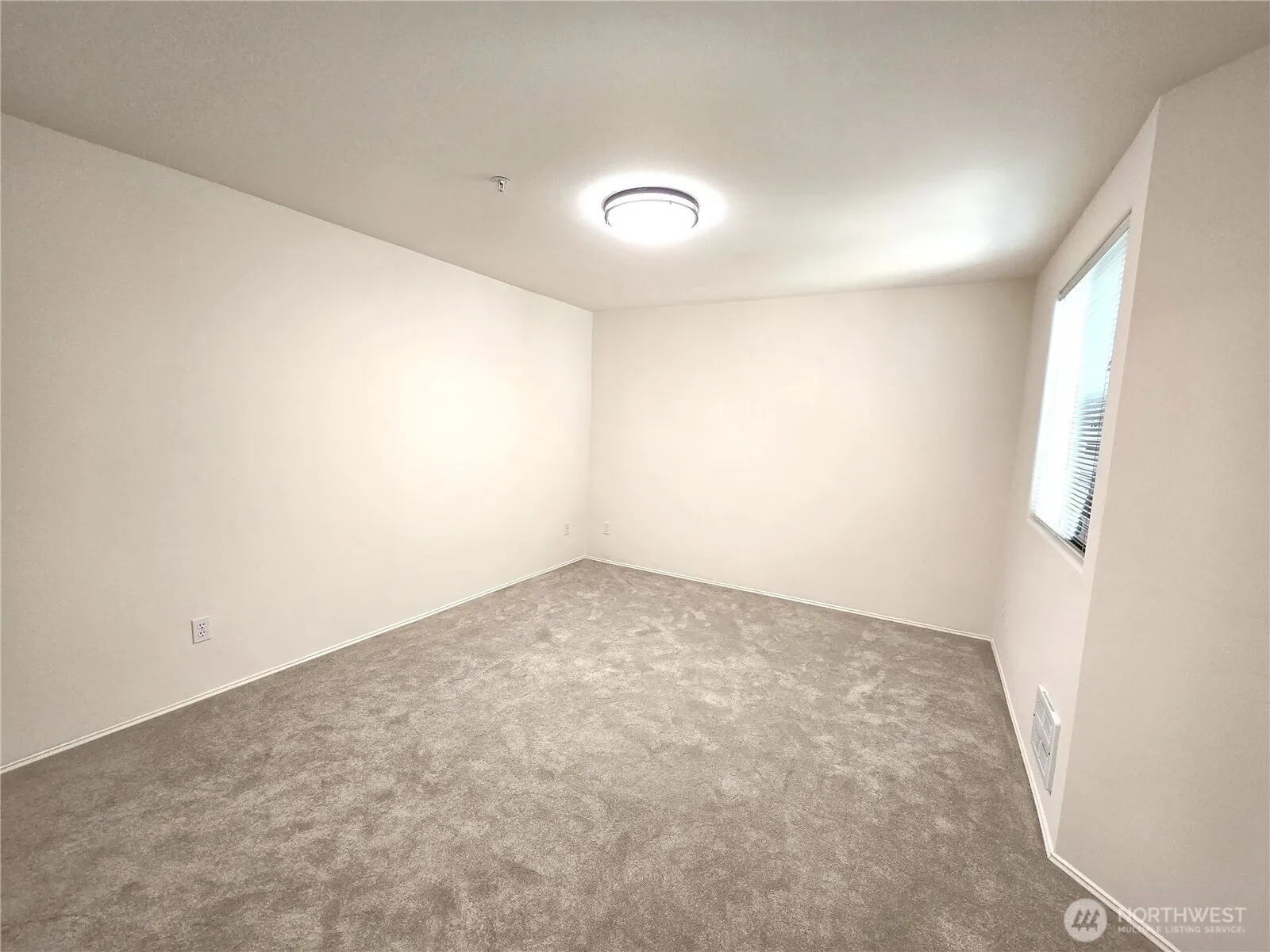 Property photo for 8515 244th Street Sw #a4, Edmonds photo 5