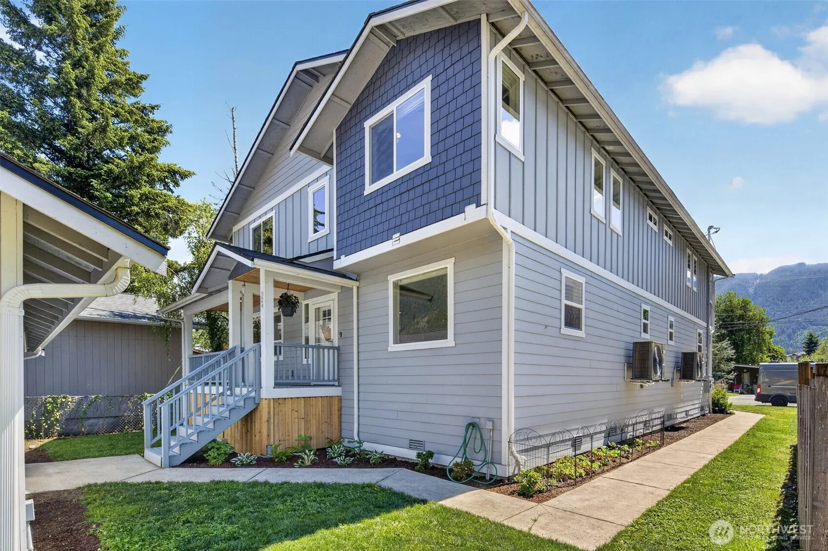 Property photo for 324 E 2nd Street #b, North Bend