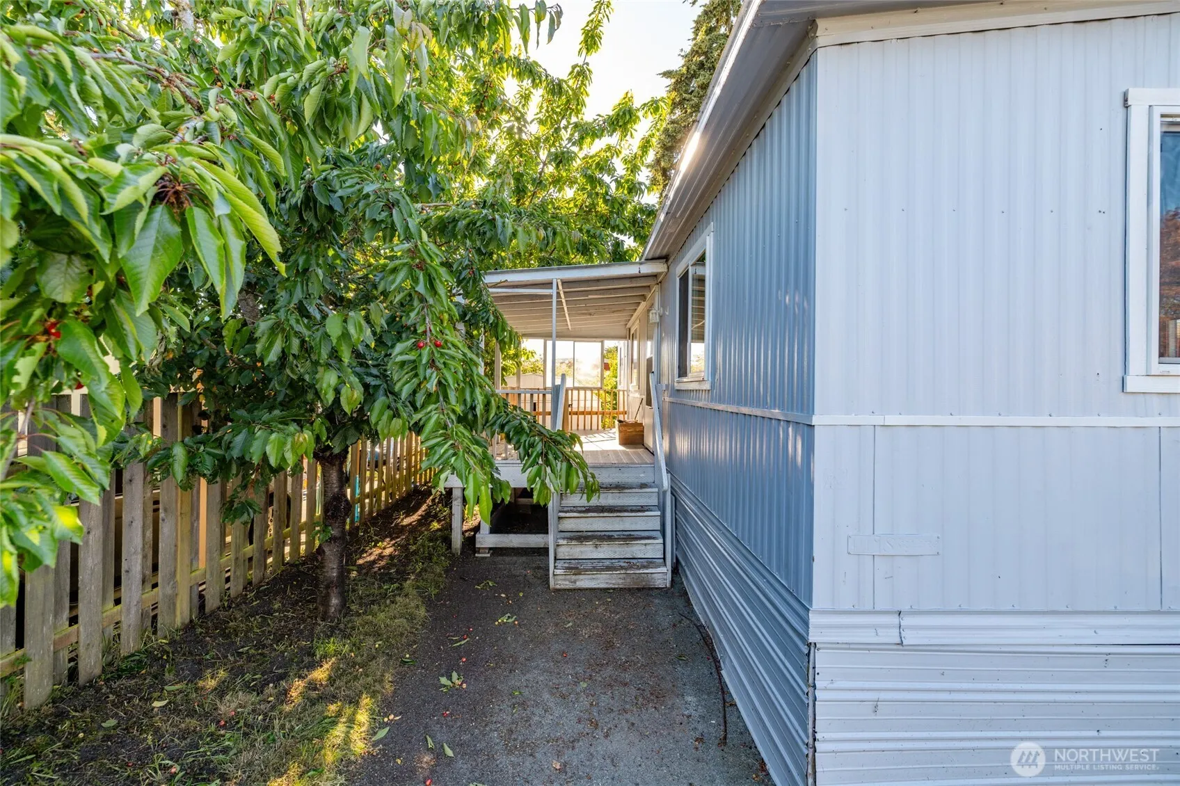 Property photo for 700 Nw Crosby Avenue #74, Oak Harbor photo 5