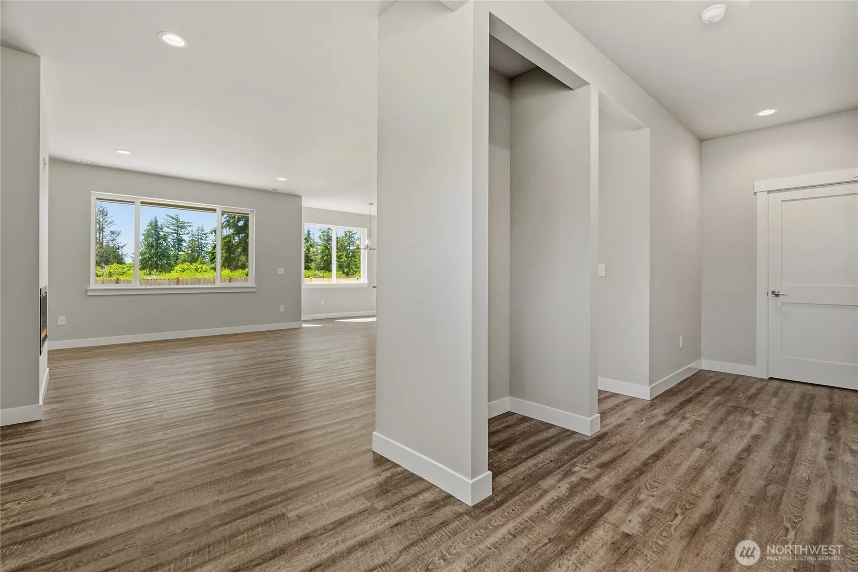 Property photo for 12908 Yakima Avenue S, Tacoma photo 3