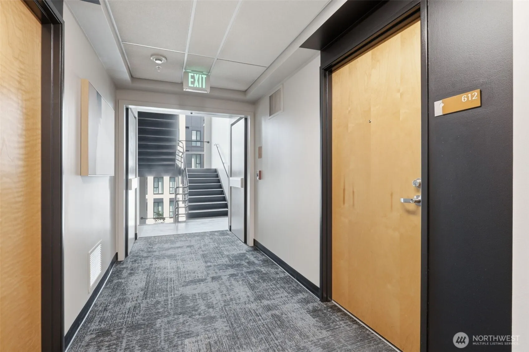 Property photo for 701 Columbia Street #612, Vancouver photo 3