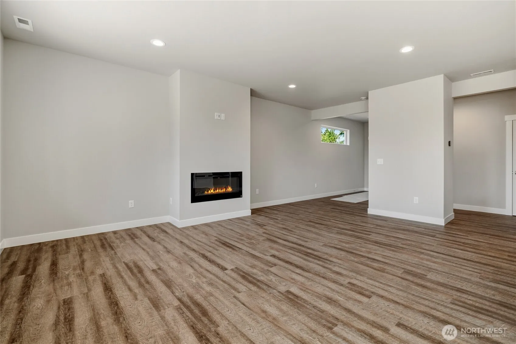 Property photo for 12902 Yakima Avenue S, Tacoma photo 2