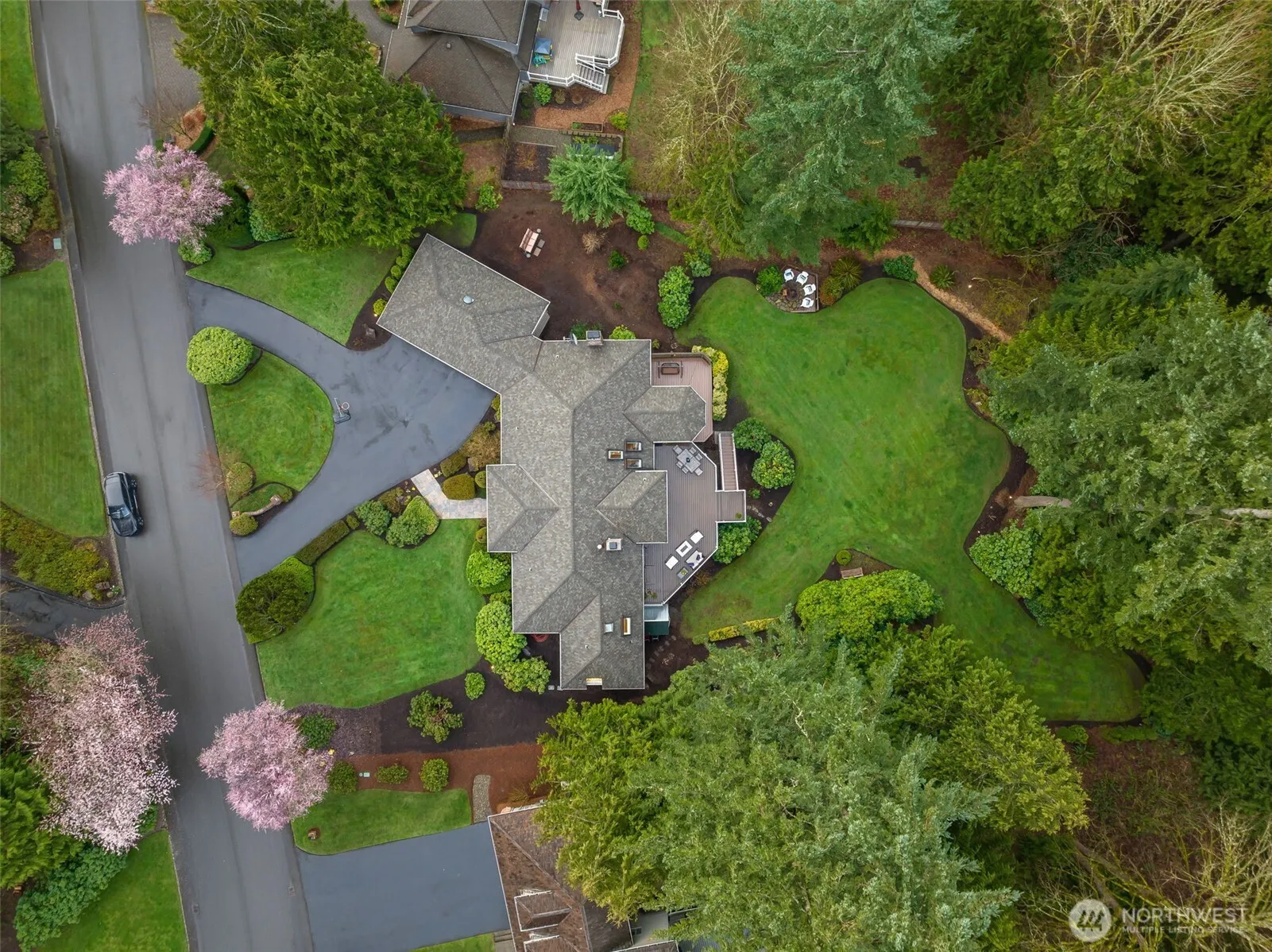 Property photo for 16414 Ne 135th Street, Redmond photo 3
