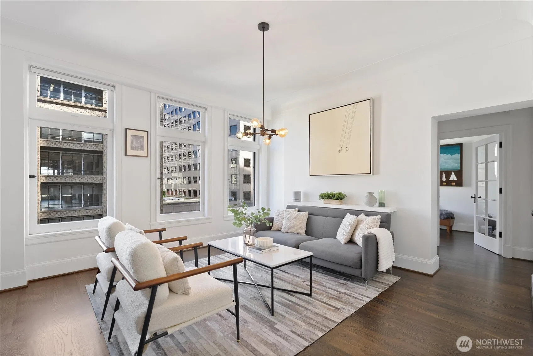 Property photo for 1519 3rd Avenue #501, Seattle photo 4