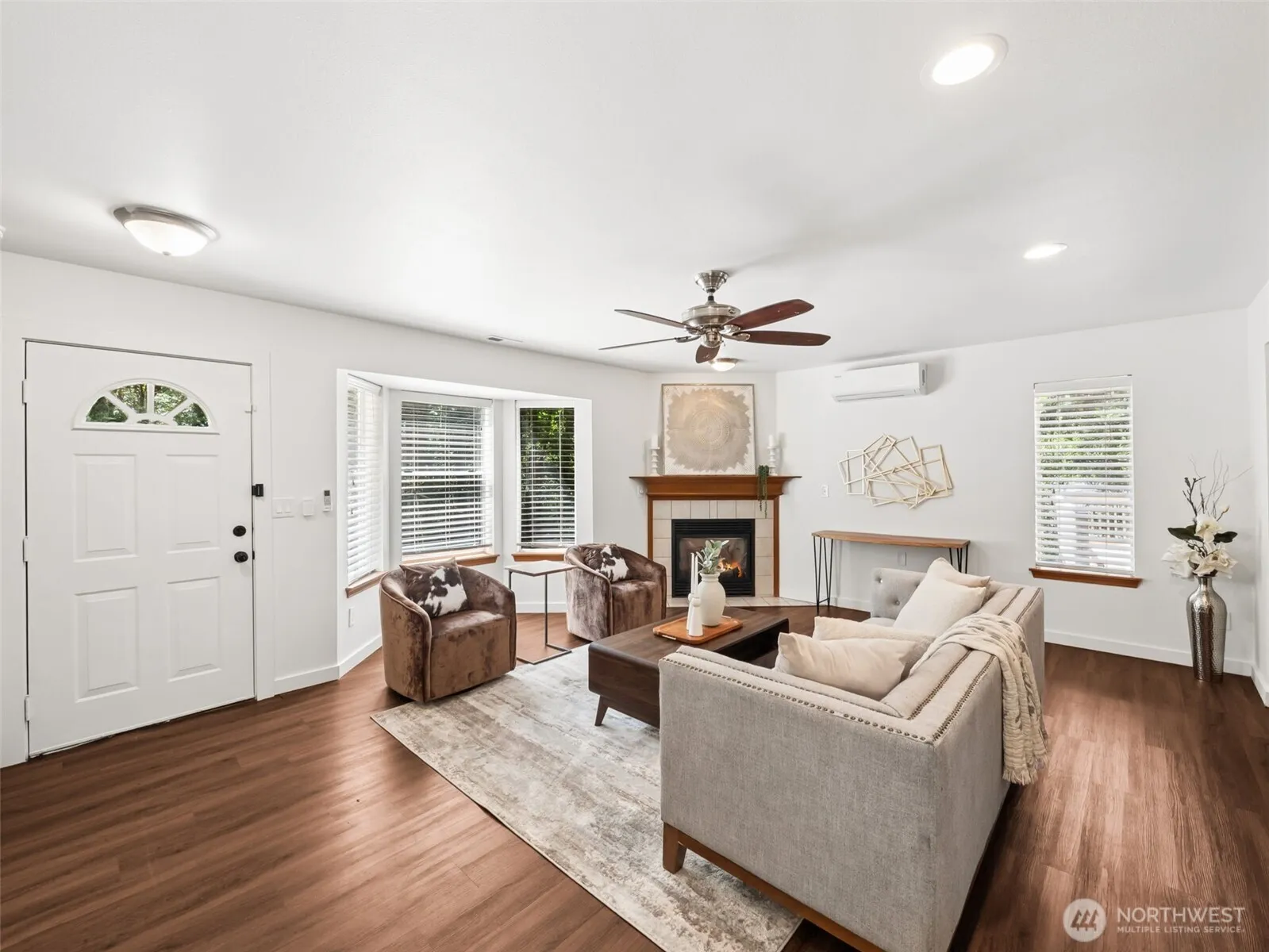 Property photo for 3815 & 3817 47th Street Nw, Gig Harbor photo 3