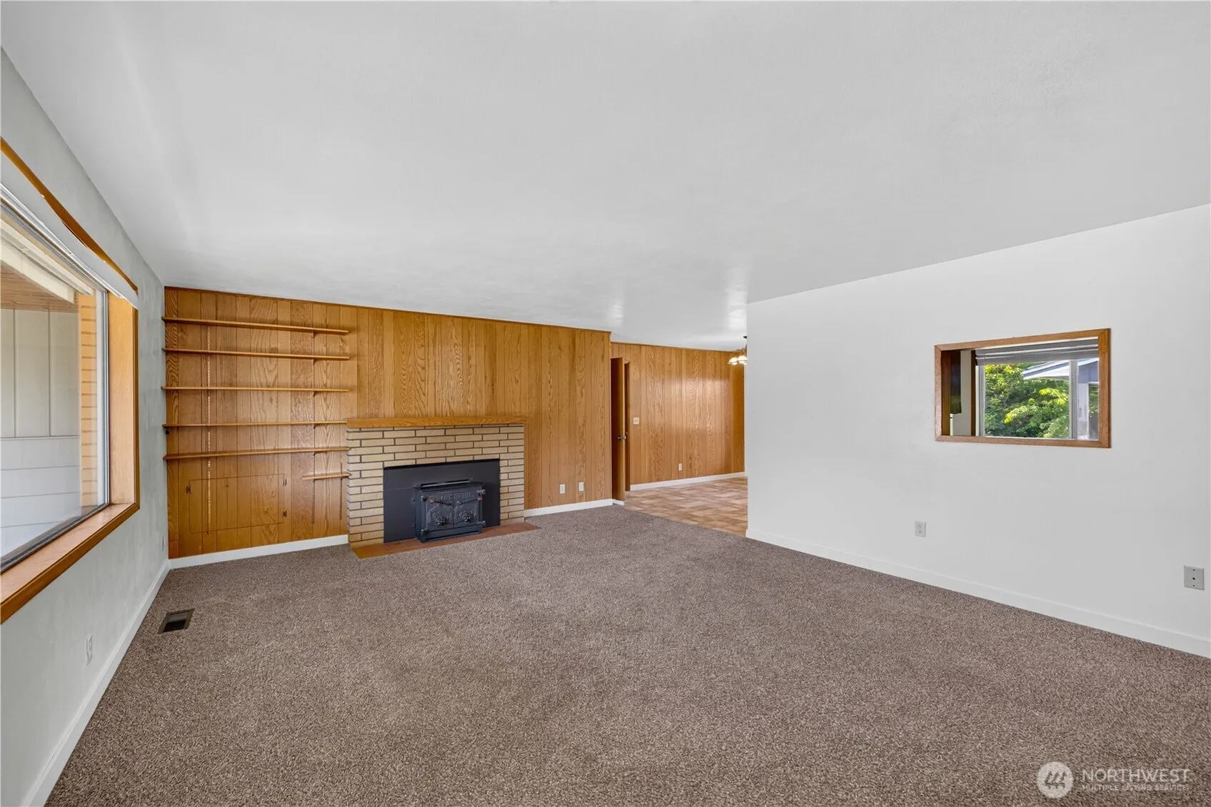 Property photo for 1509 Avon Avenue, Burlington photo 2