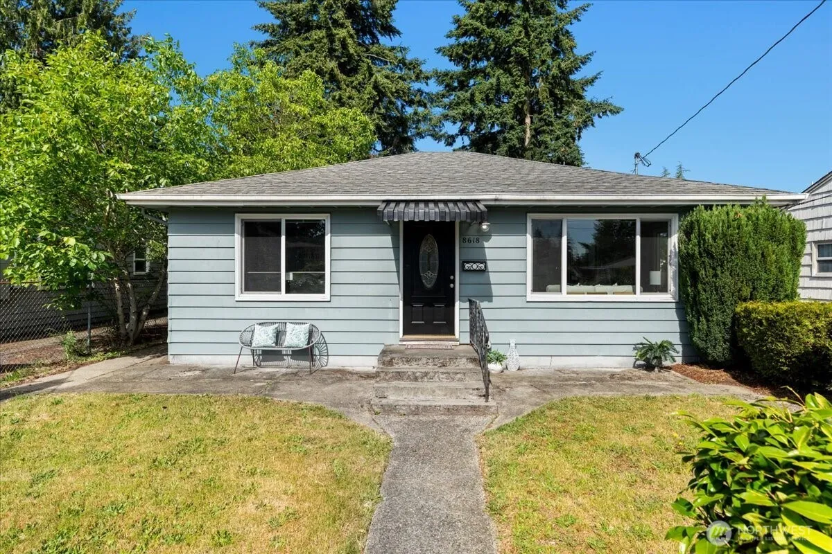 Property photo for 8618 Tacoma Avenue S, Tacoma