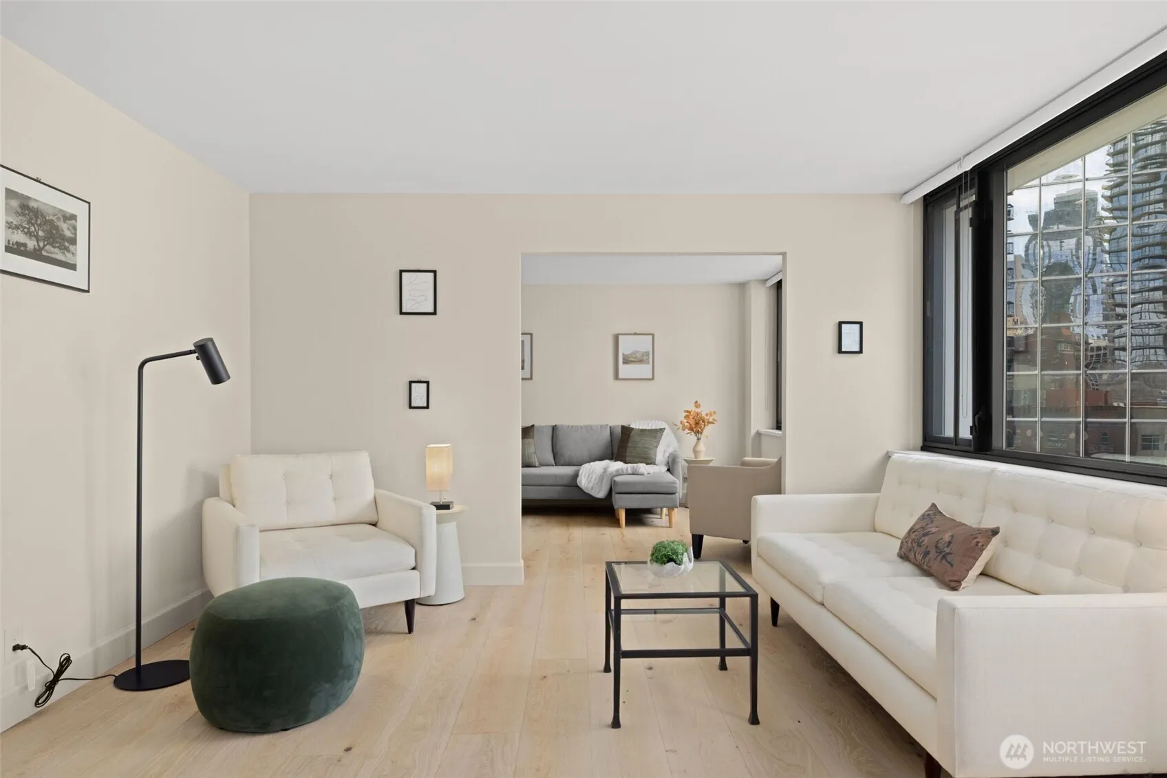 Property photo for 2100 3rd Avenue #1005, Seattle photo 5