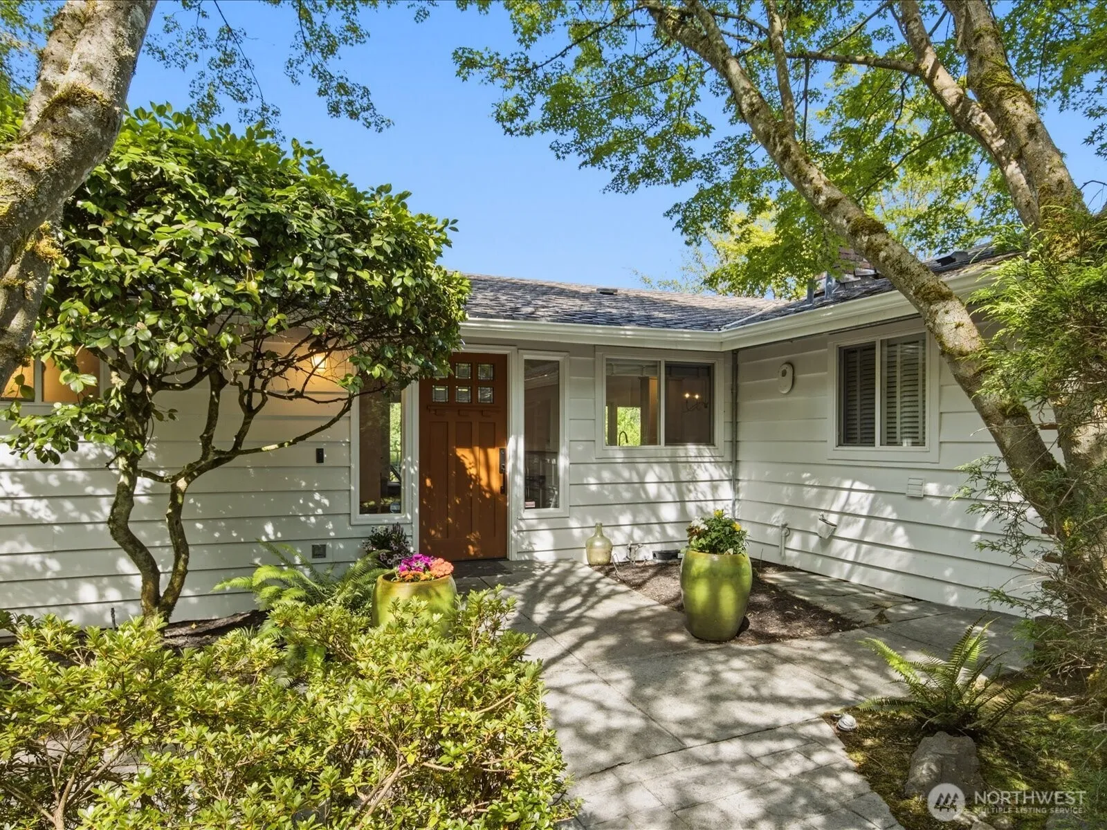 Property photo for 12428 68th Avenue Ne, Kirkland