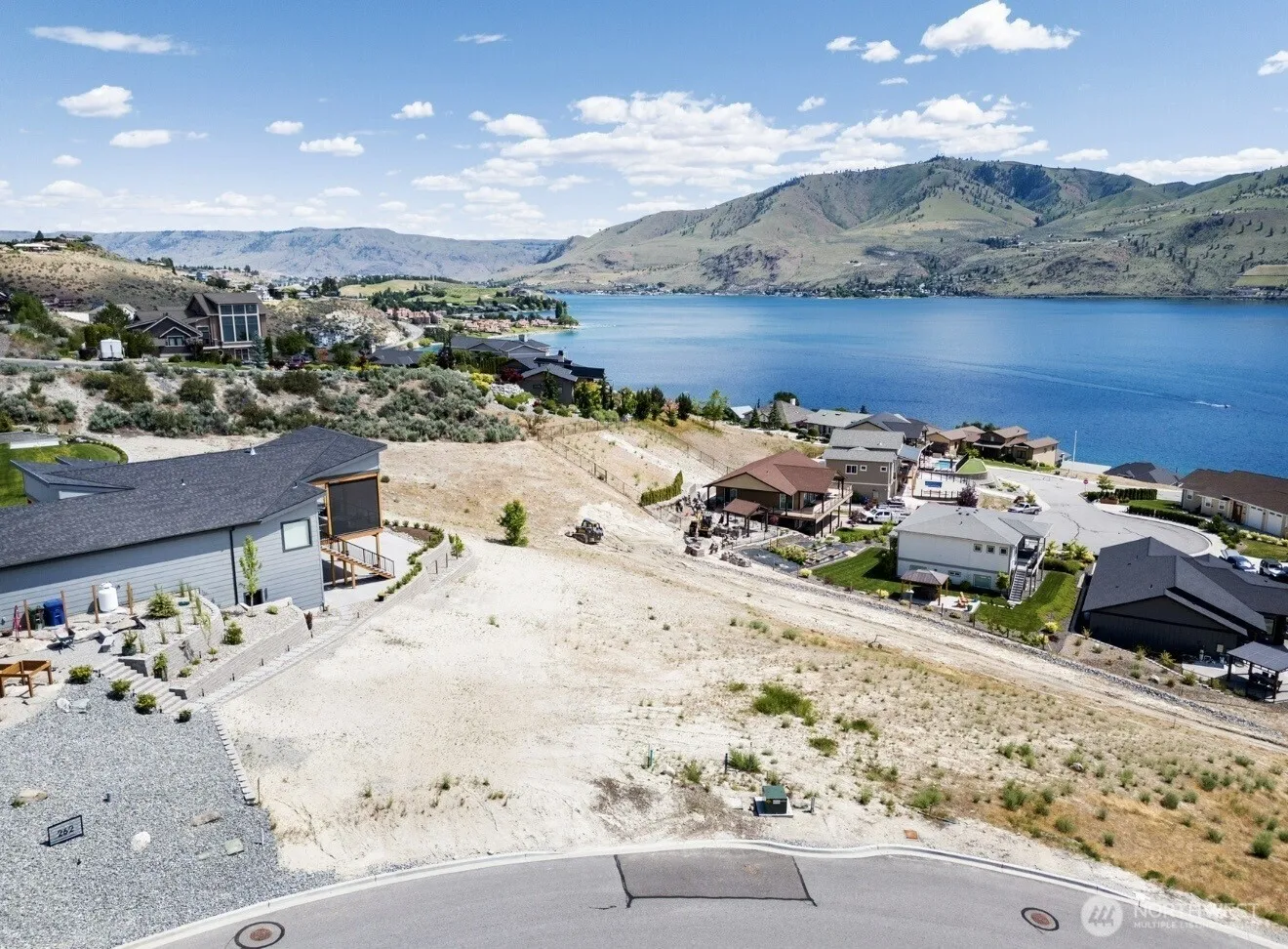 Property photo for 260 Apple Avenue, Chelan photo 3
