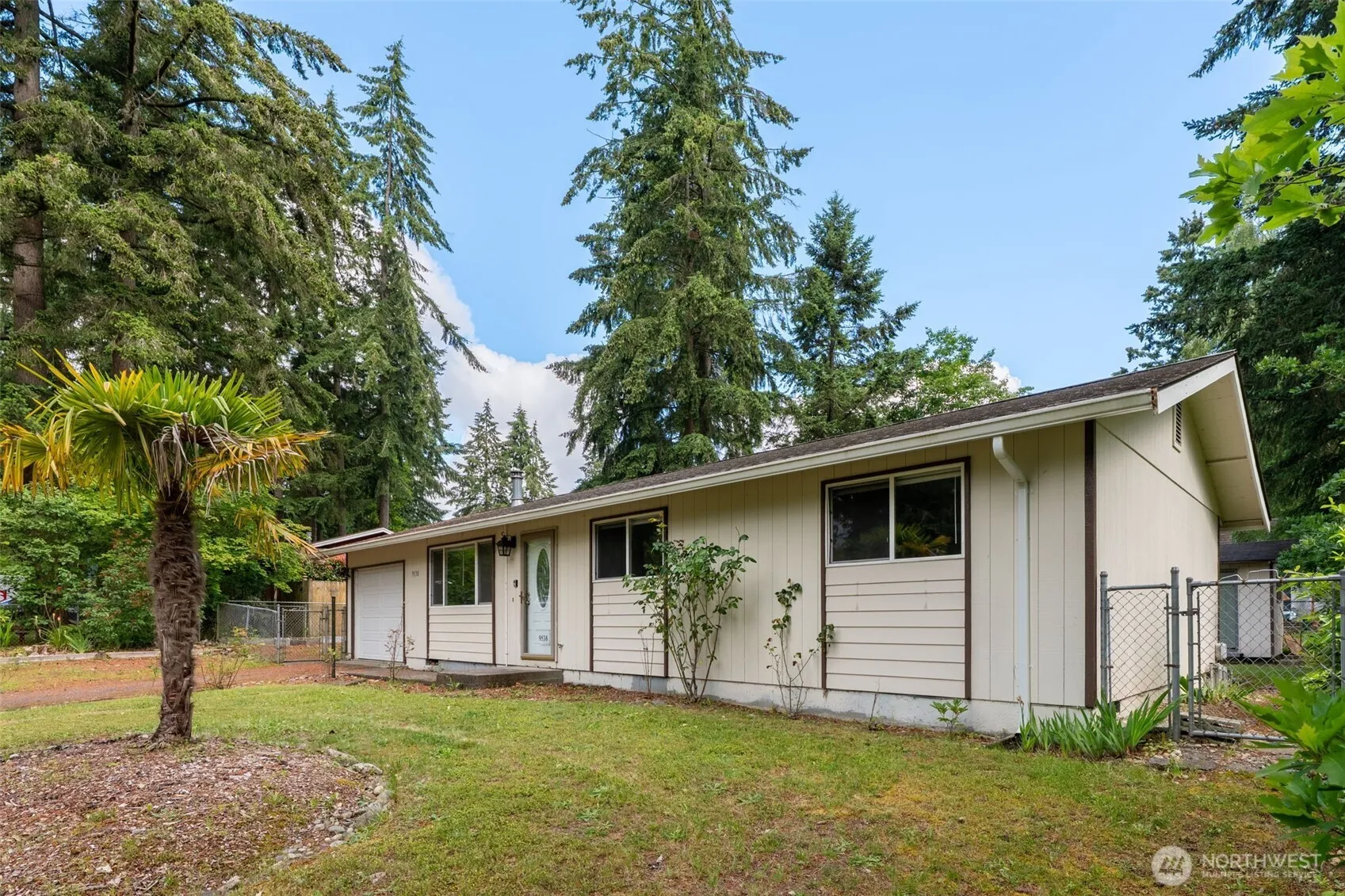 Property photo for 9538 Helen Avenue Ne, Olympia photo 2