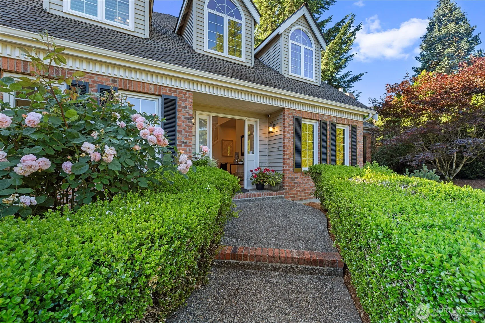 Property photo for 23837 Se 45th Street, Sammamish photo 4