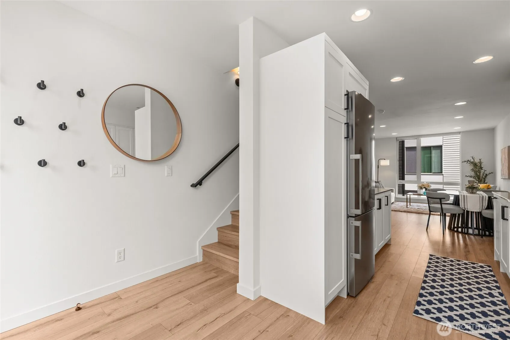 Property photo for 2106 Ne 85th Street #e, Seattle photo 4