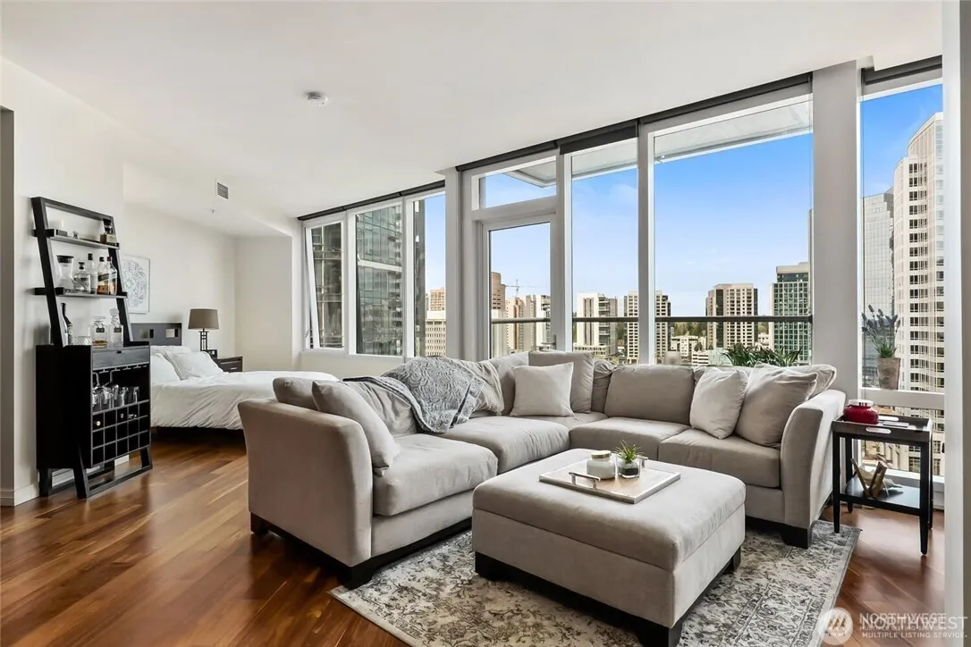 Property photo for 10700 Ne 4th Street #1808, Bellevue