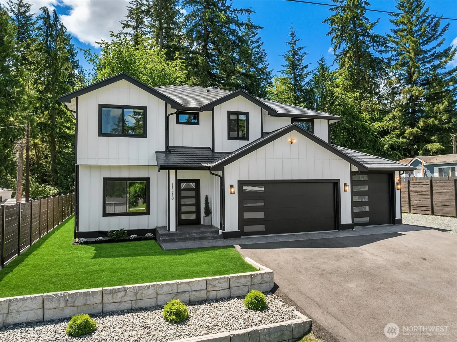 Property photo for 11718 64th Place Ne, Lake Stevens photo 2