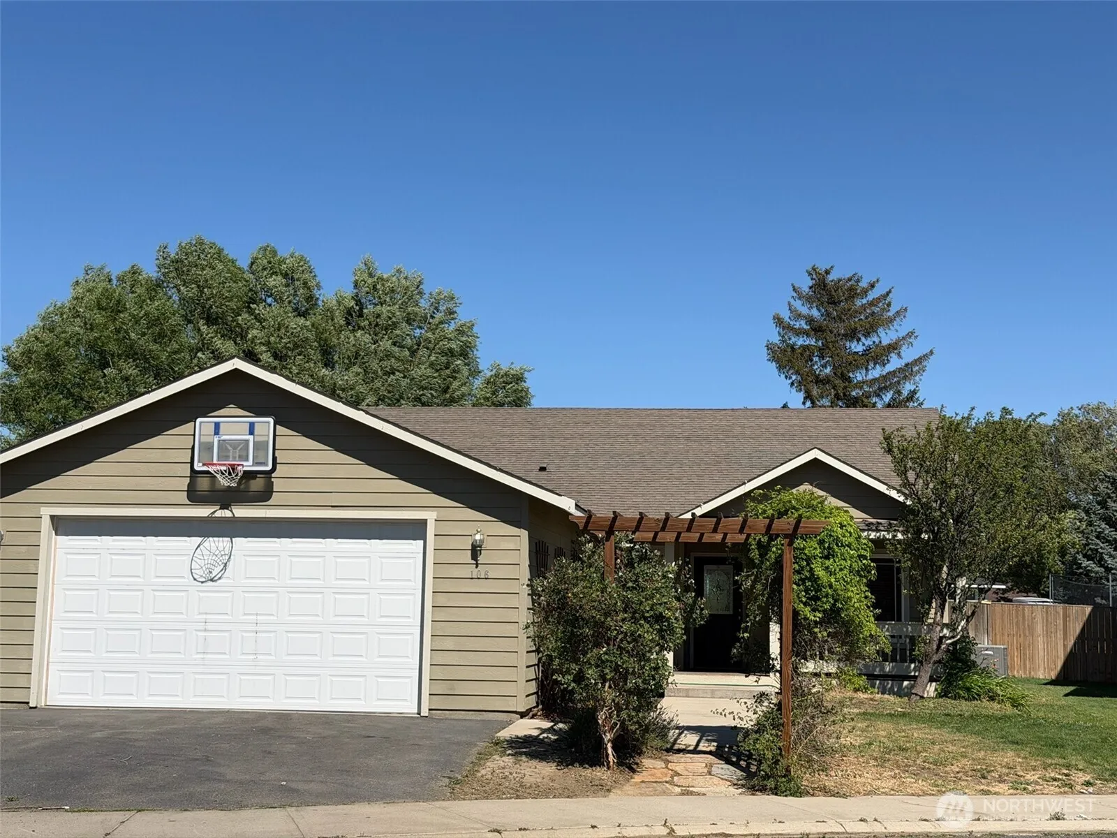Property photo for 106 N Benton Street, Kittitas