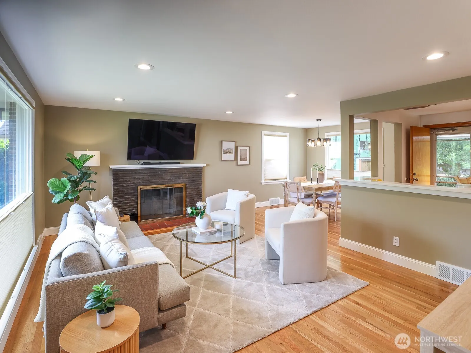 Property photo for 3248 Nw Market Street, Seattle photo 2