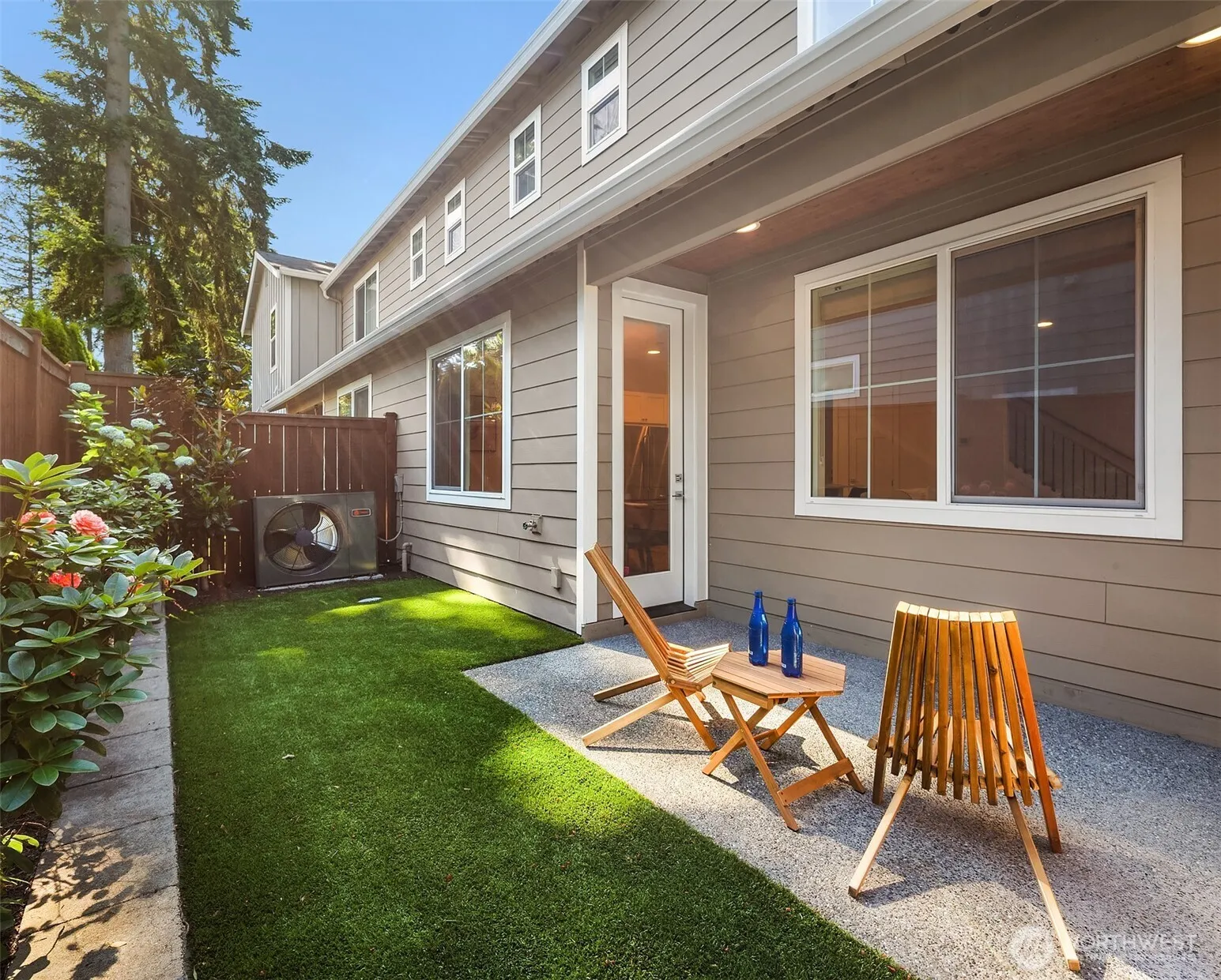 Property photo for 21224 82nd Place W, Edmonds photo 2