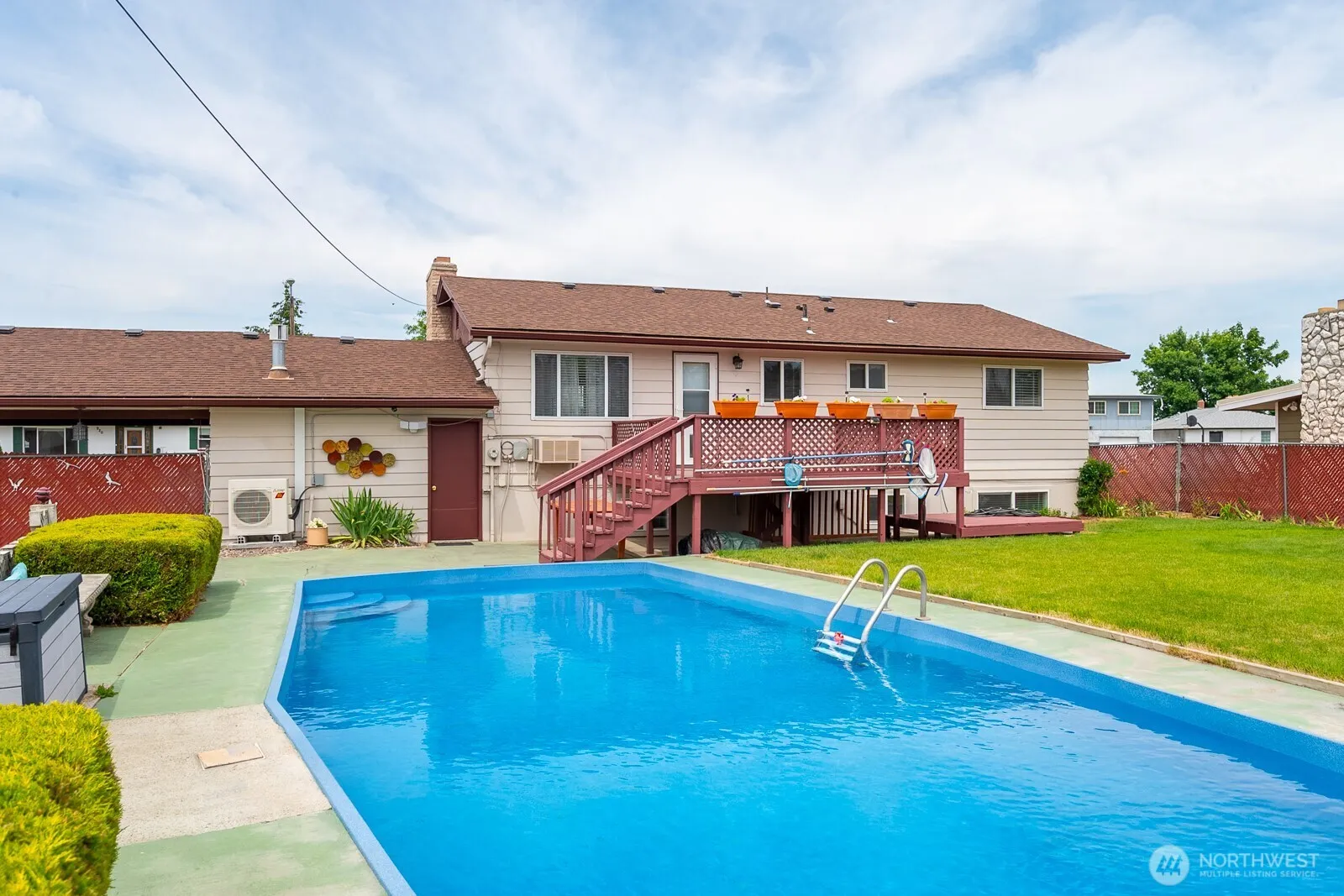 Property photo for 917 S Dahlia Drive, Moses Lake photo 2