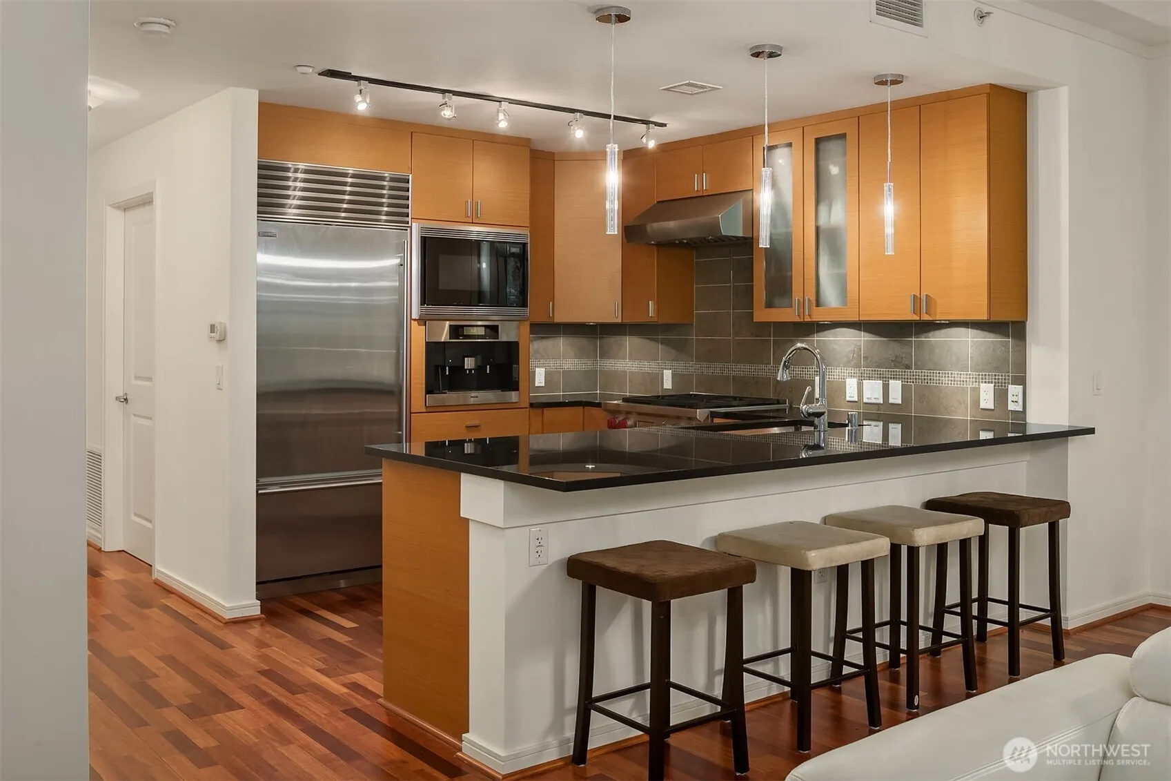 Property photo for 819 Virginia Street #3206, Seattle photo 2