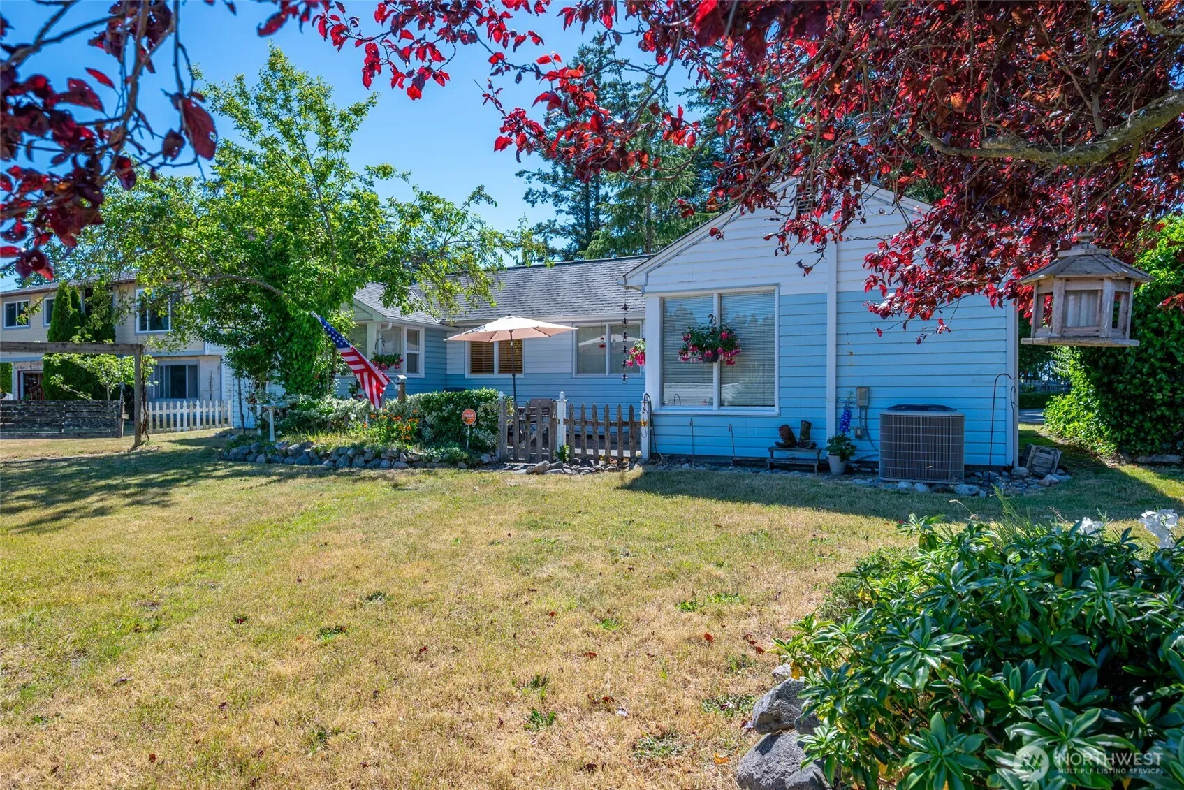 Property photo for 685 Ne Regatta Street, Oak Harbor photo 2