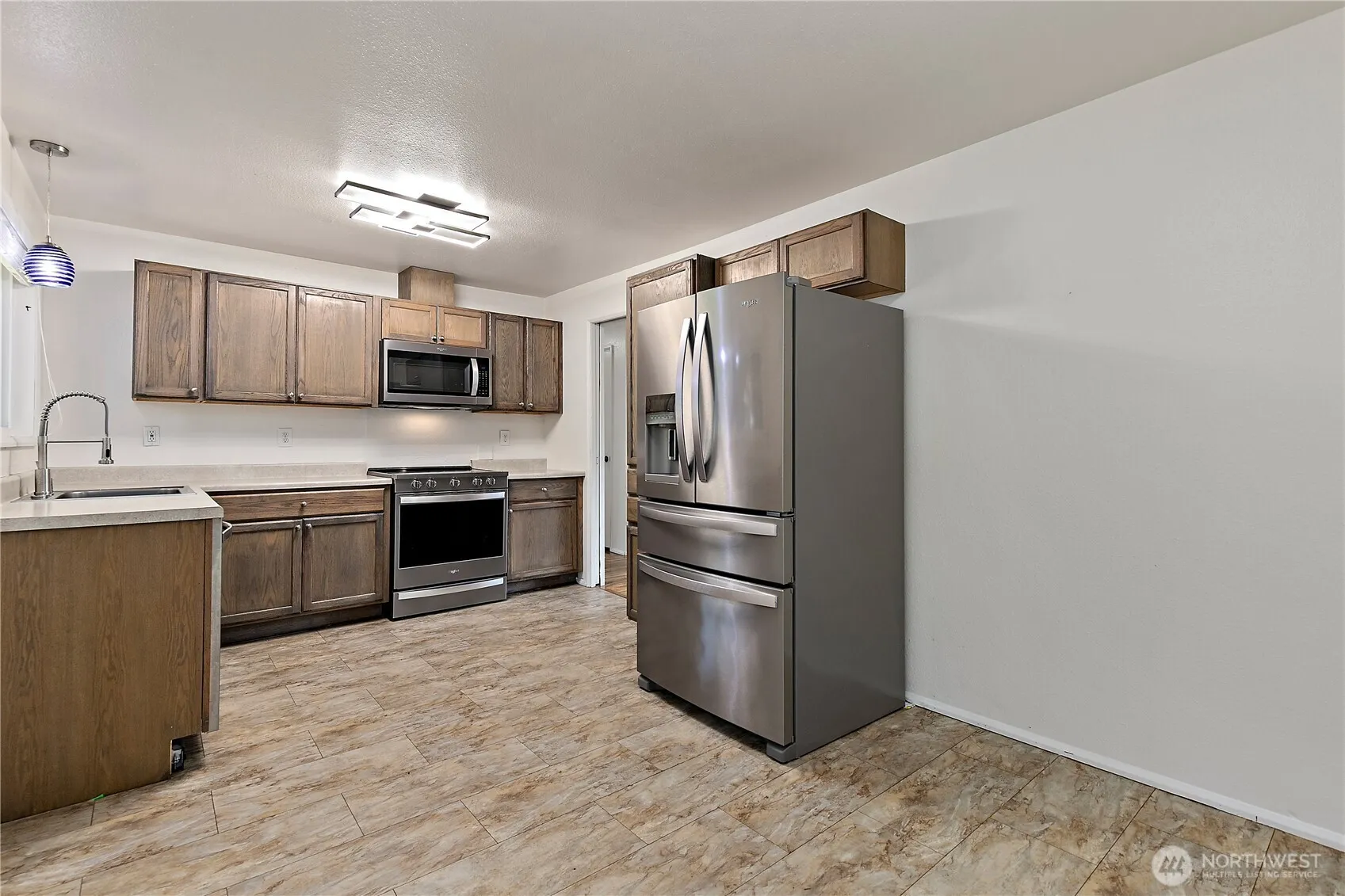Property photo for 2015 E 57th Street, Tacoma photo 5