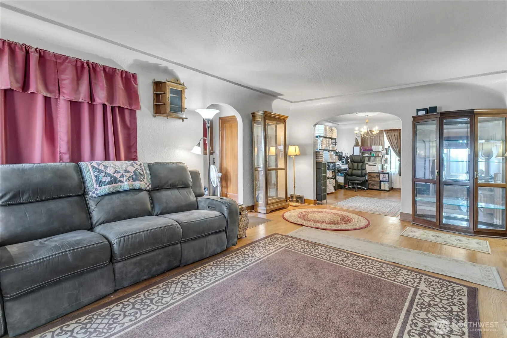 Property photo for 5620 Yakima Avenue, Tacoma photo 3