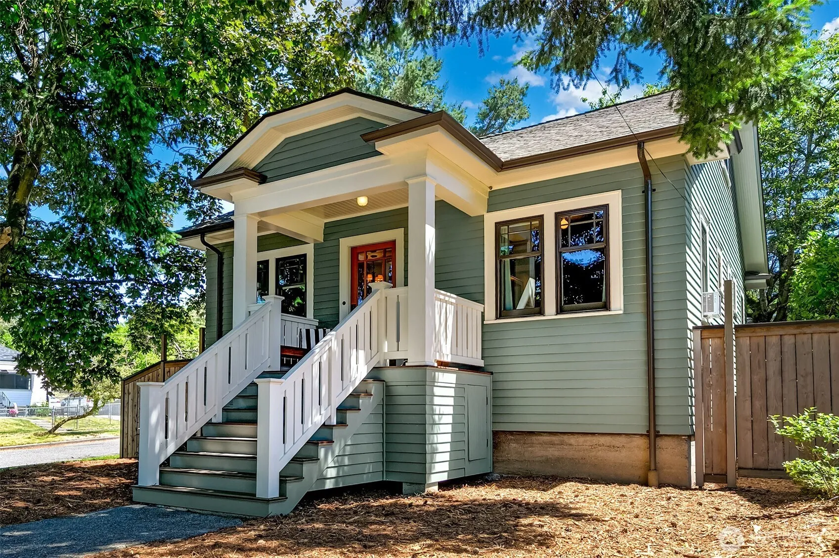 Property photo for 360 27th Avenue, Seattle