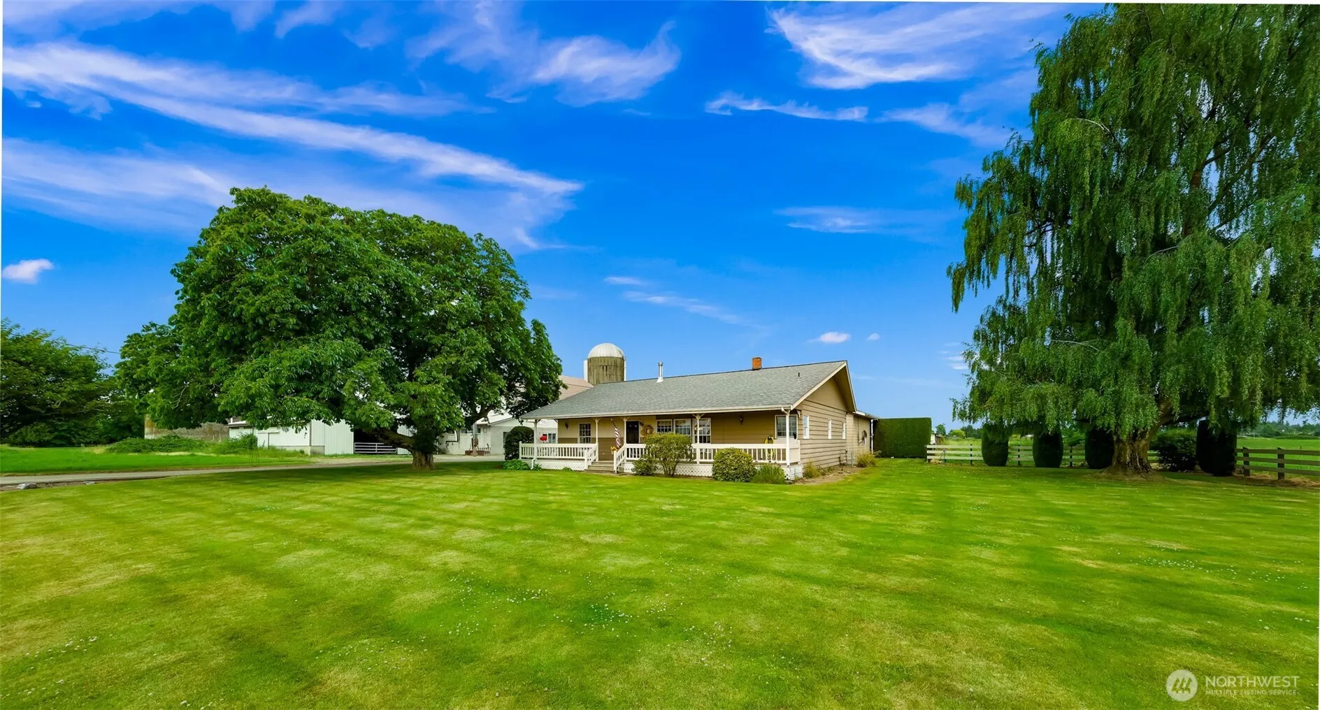 Property photo for 8634 Double Ditch Road, Lynden photo 2