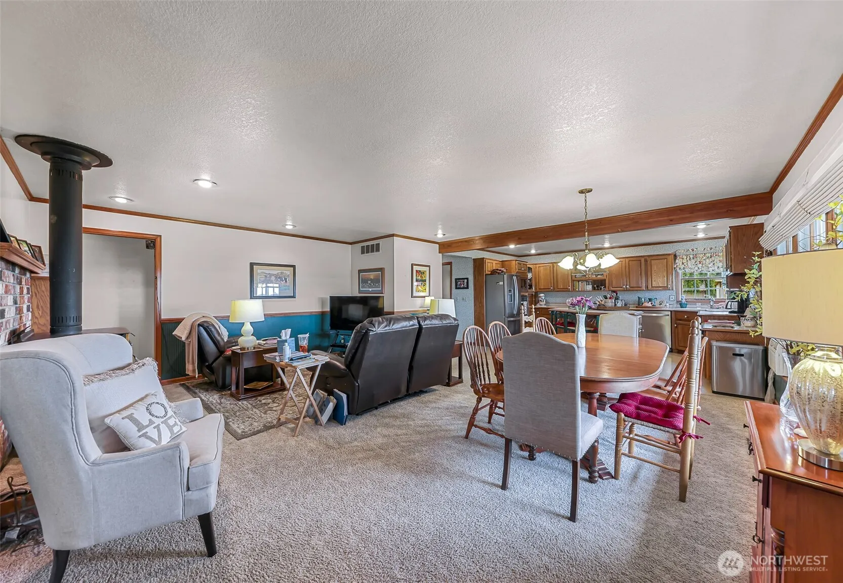 Property photo for 8634 Double Ditch Road, Lynden photo 3
