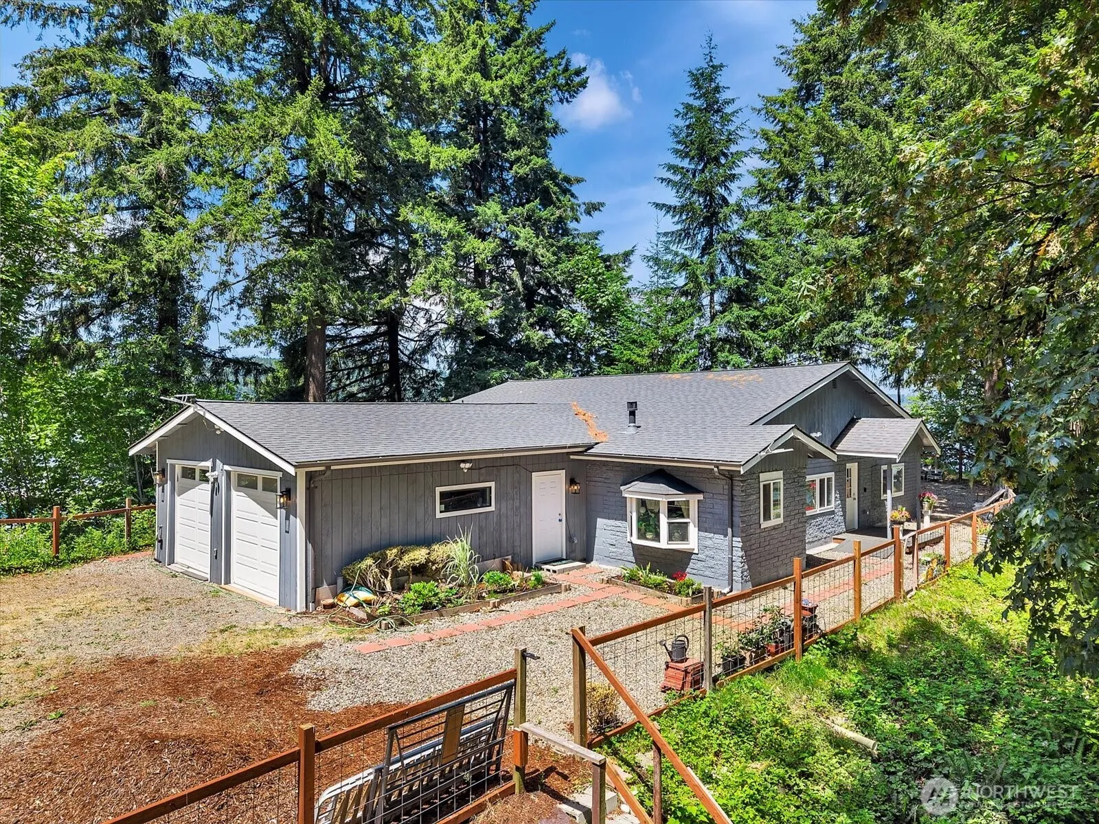 Property photo for 1302 Sw Bay Street, Port Orchard
