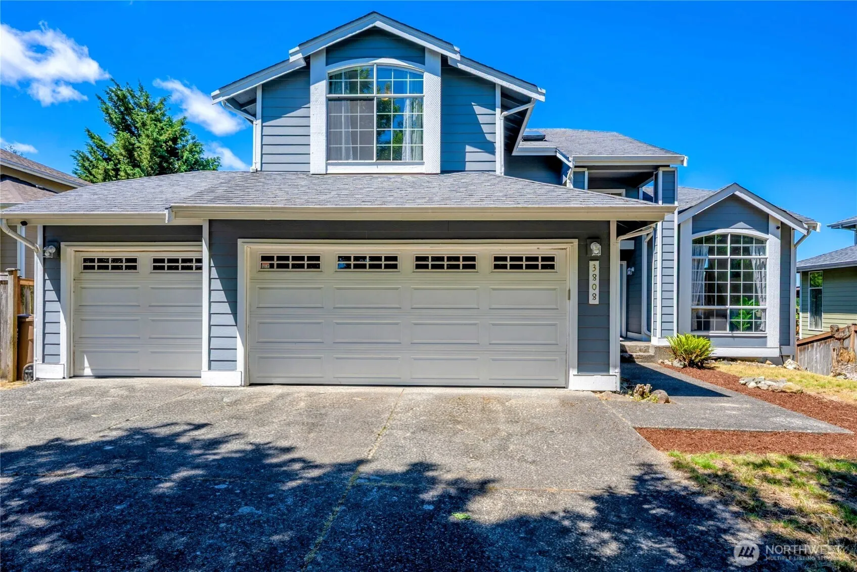 Property photo for 3808 47th Avenue Ne, Tacoma