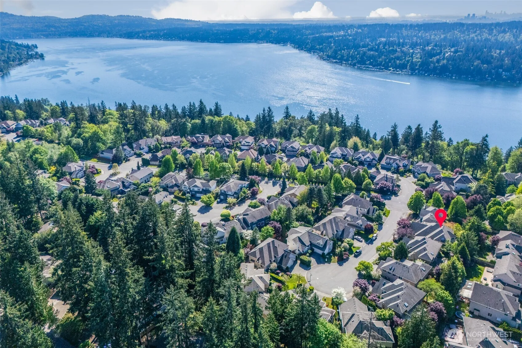 Property photo for 20514 Ne 23th Court, Sammamish photo 2