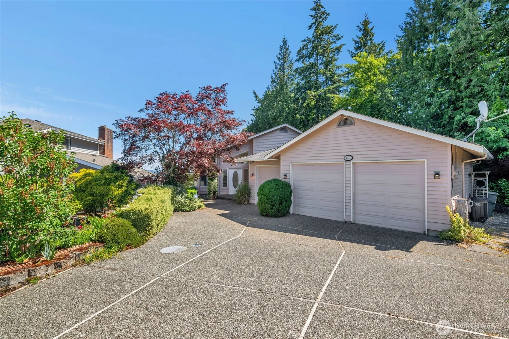 Property photo for 4927 23rd Avenue W, Everett