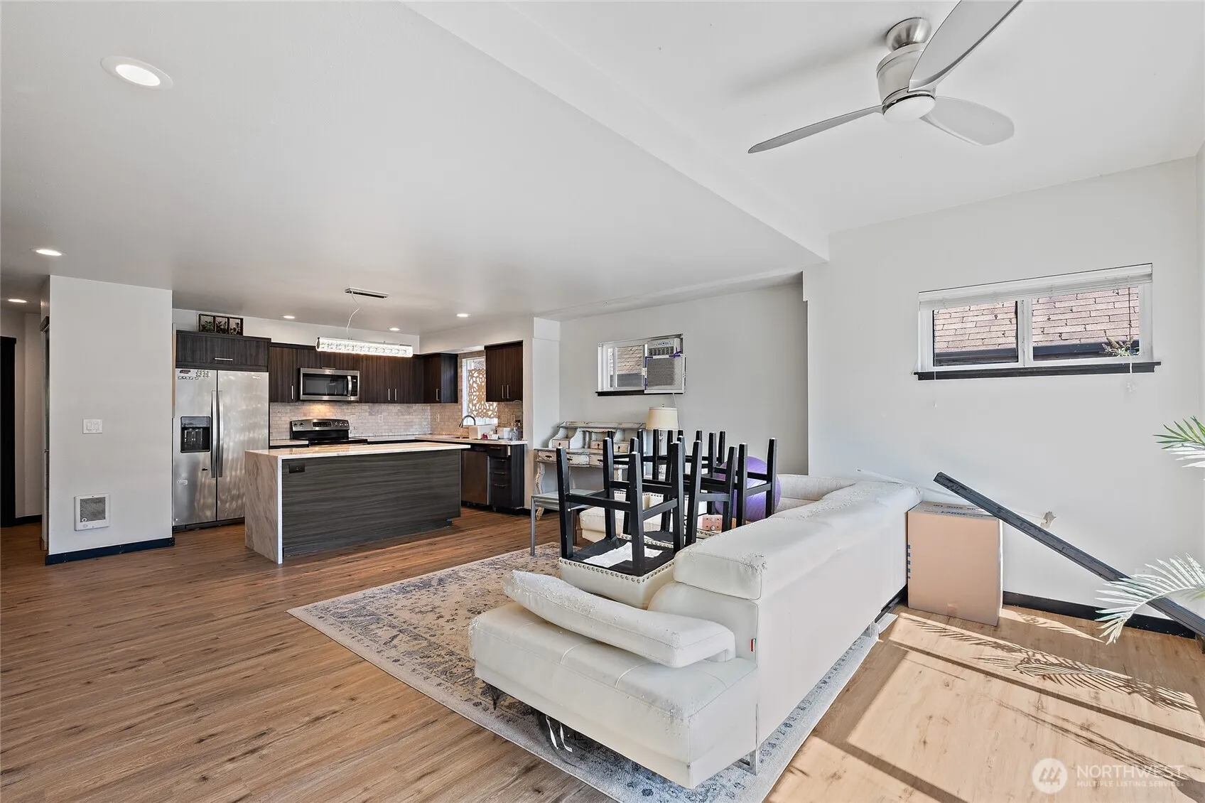 Property photo for 804 N Motor Place #a, Seattle photo 5