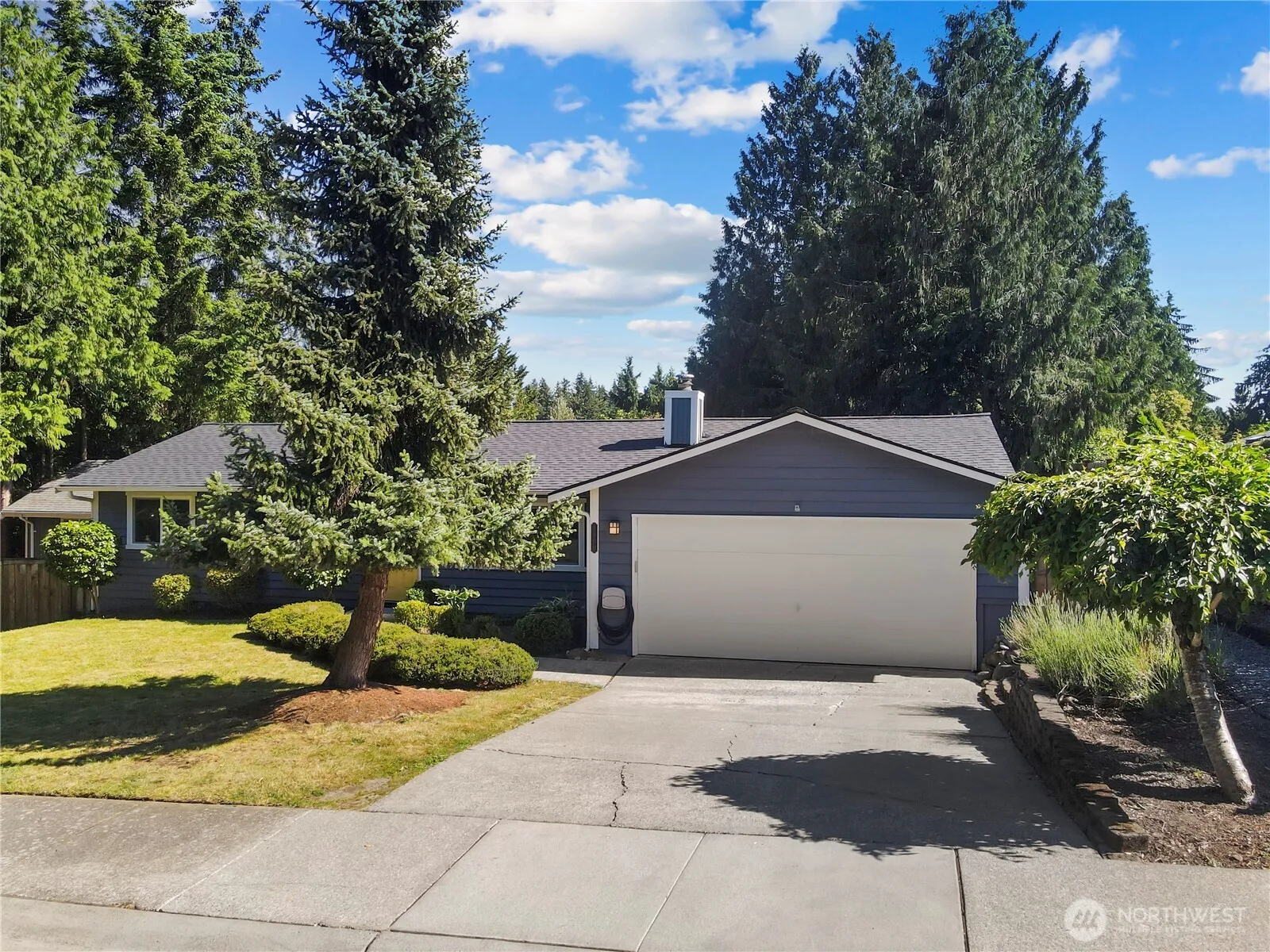 Property photo for 1800 172nd Street Se, Bothell photo 2