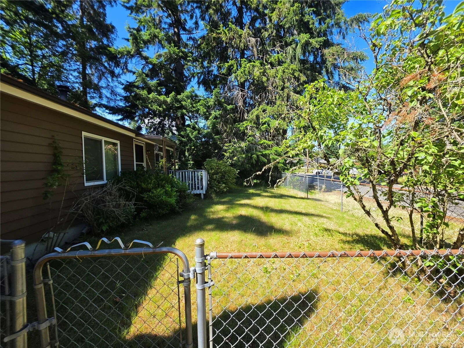 Property photo for 3591 Pine Road, Bremerton photo 2