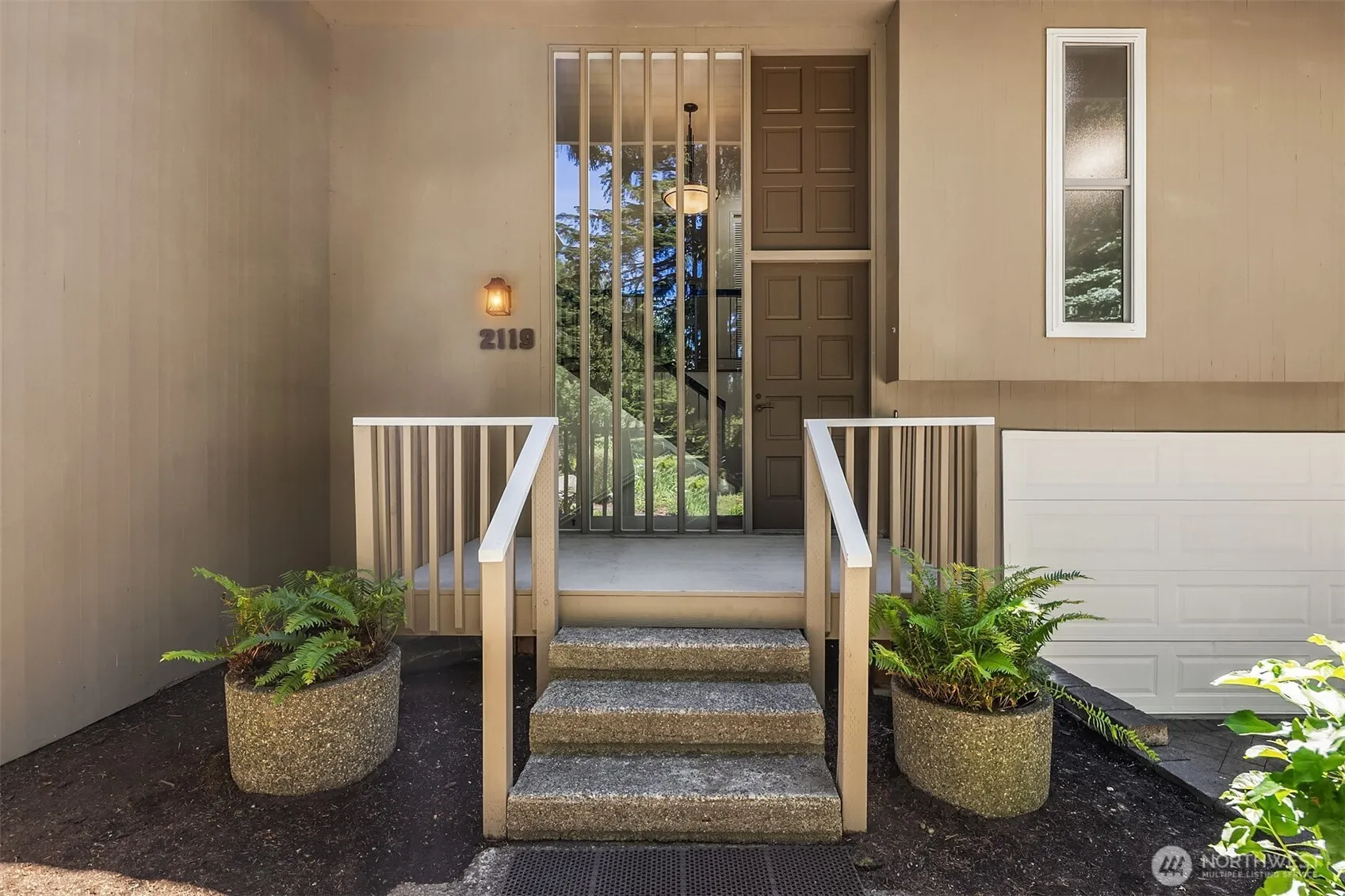 Property photo for 2119 Sahalee Drive W, Sammamish photo 5