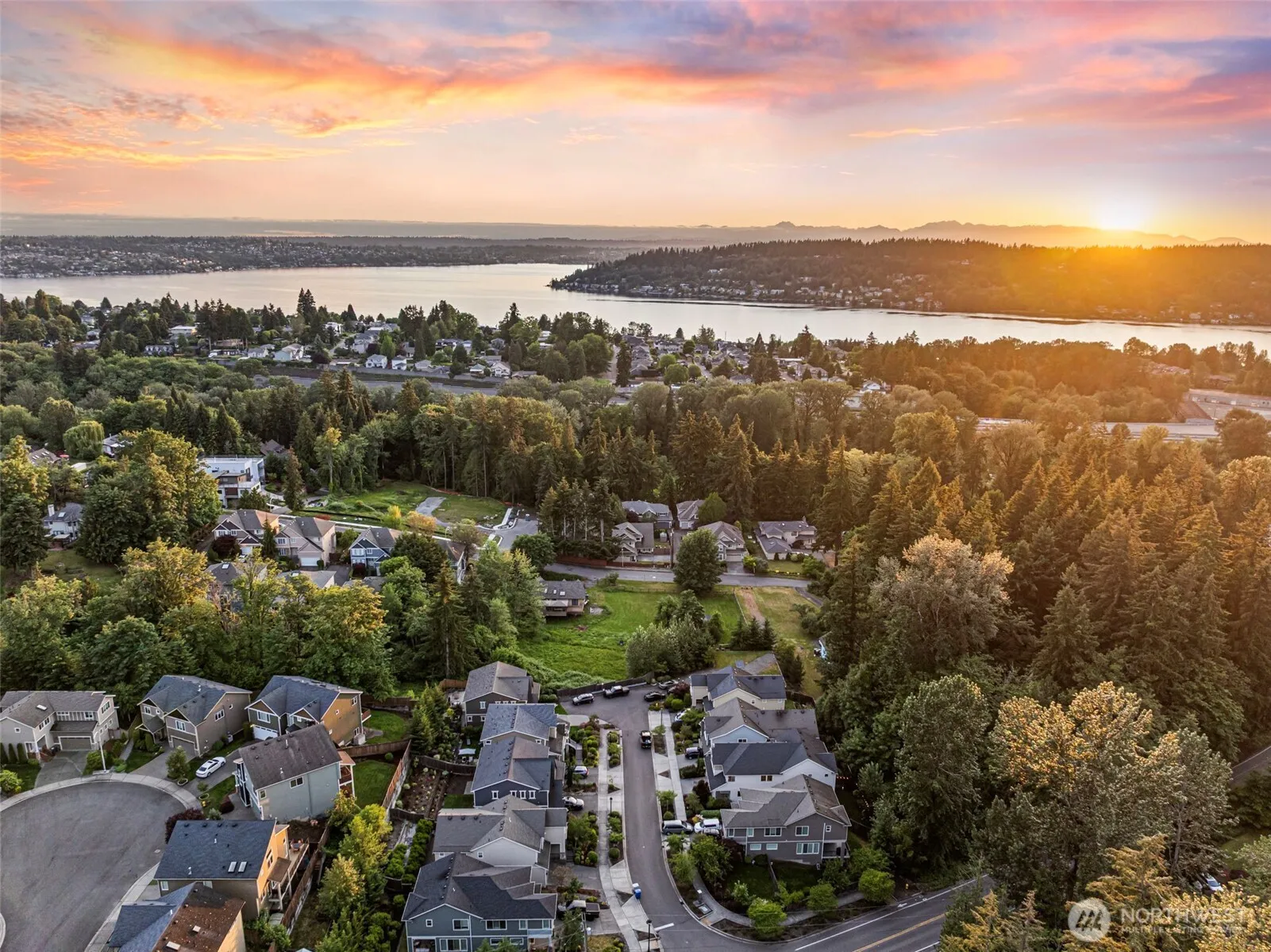 Property photo for 3766 Monterey Court Ne, Renton