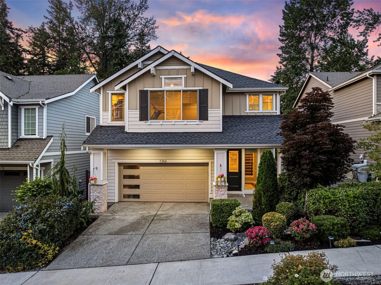 Property photo for 3766 Monterey Court Ne, Renton photo 2