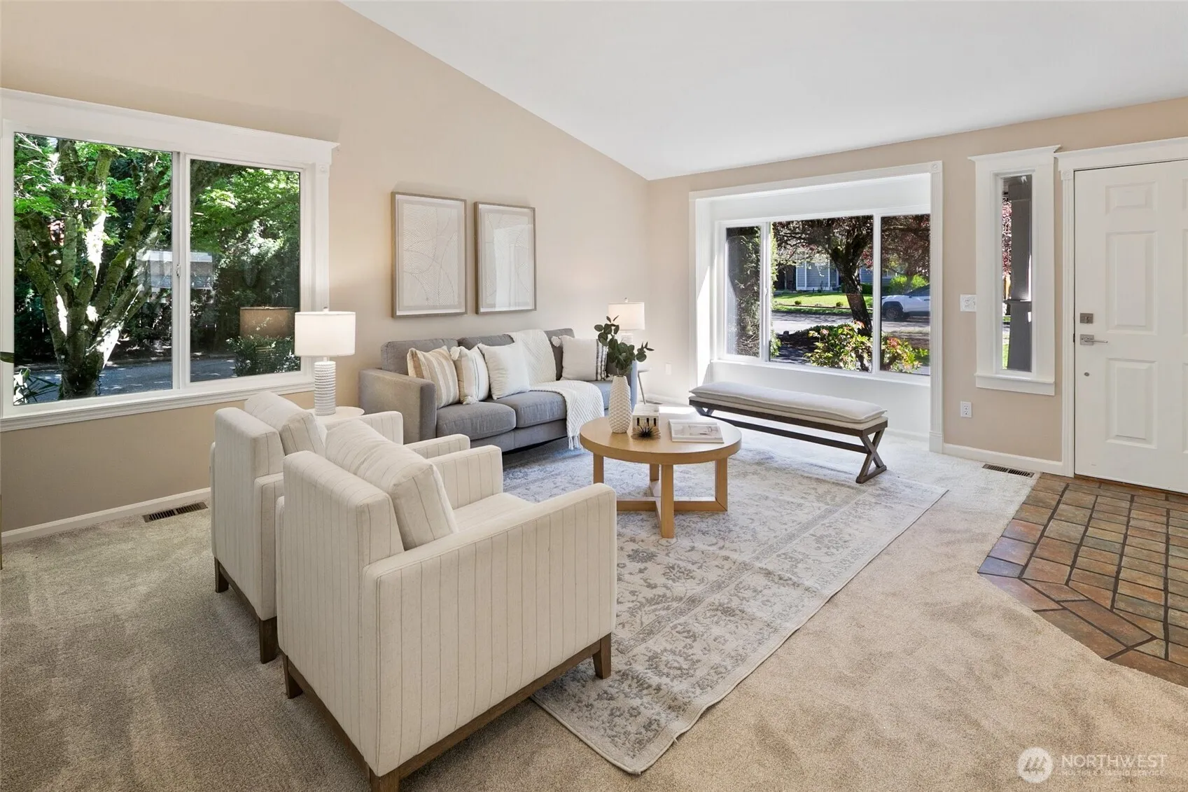 Property photo for 13020 Ne 108th Street, Kirkland photo 3