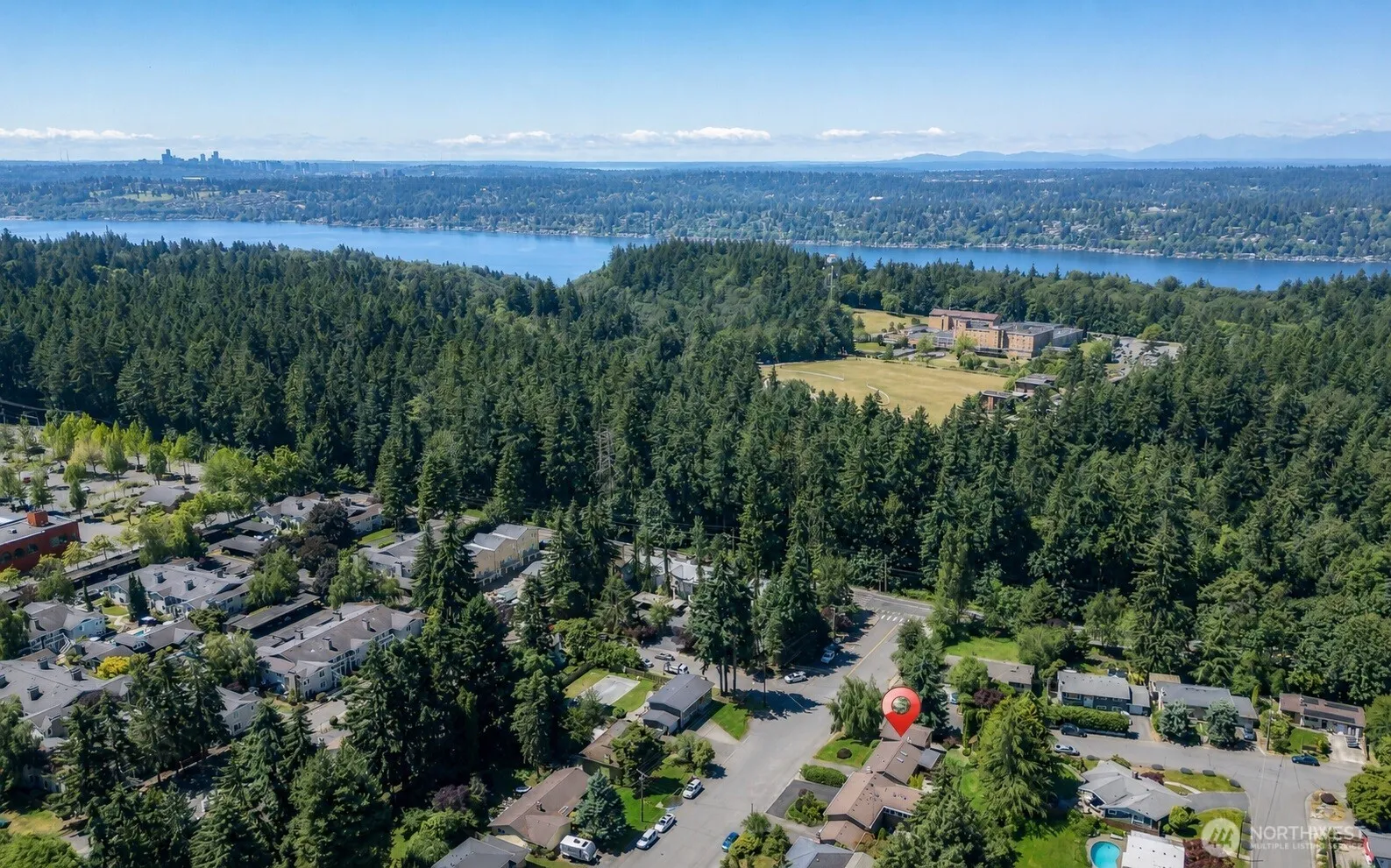 Property photo for 7304 Ne 143rd Street, Kenmore photo 4