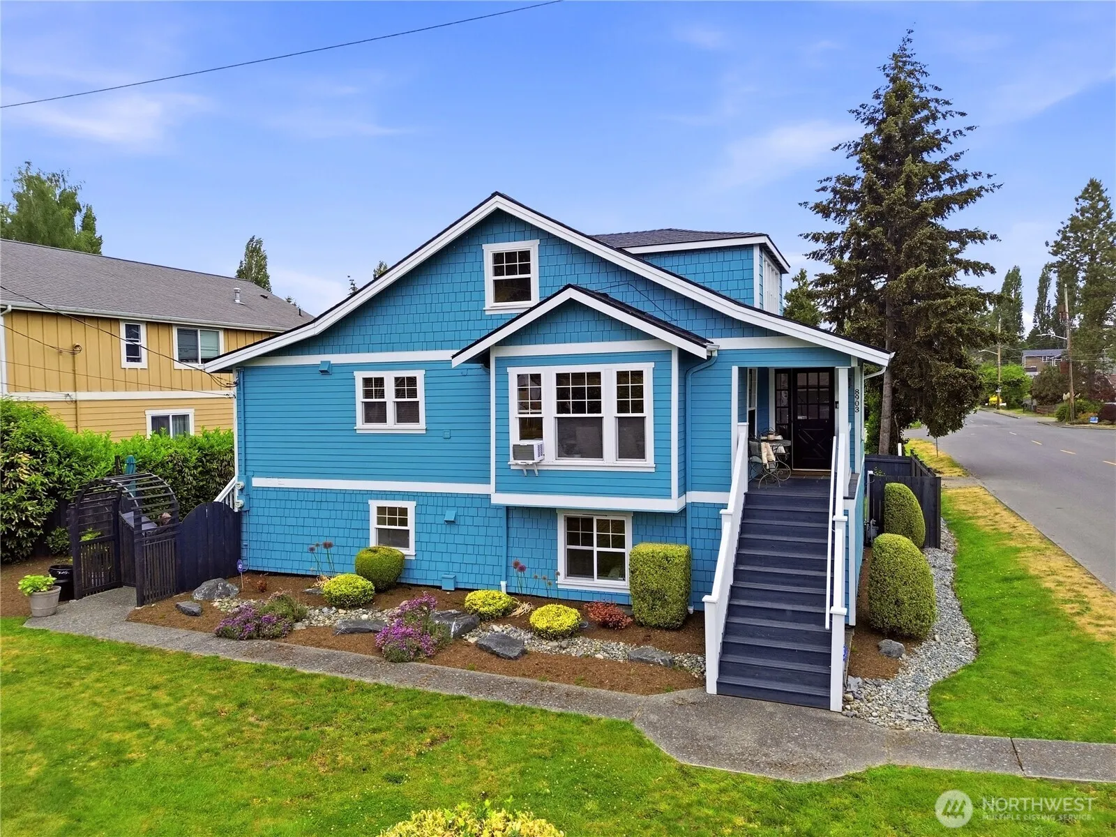 Property photo for 8903 3rd Avenue Nw, Seattle photo 2