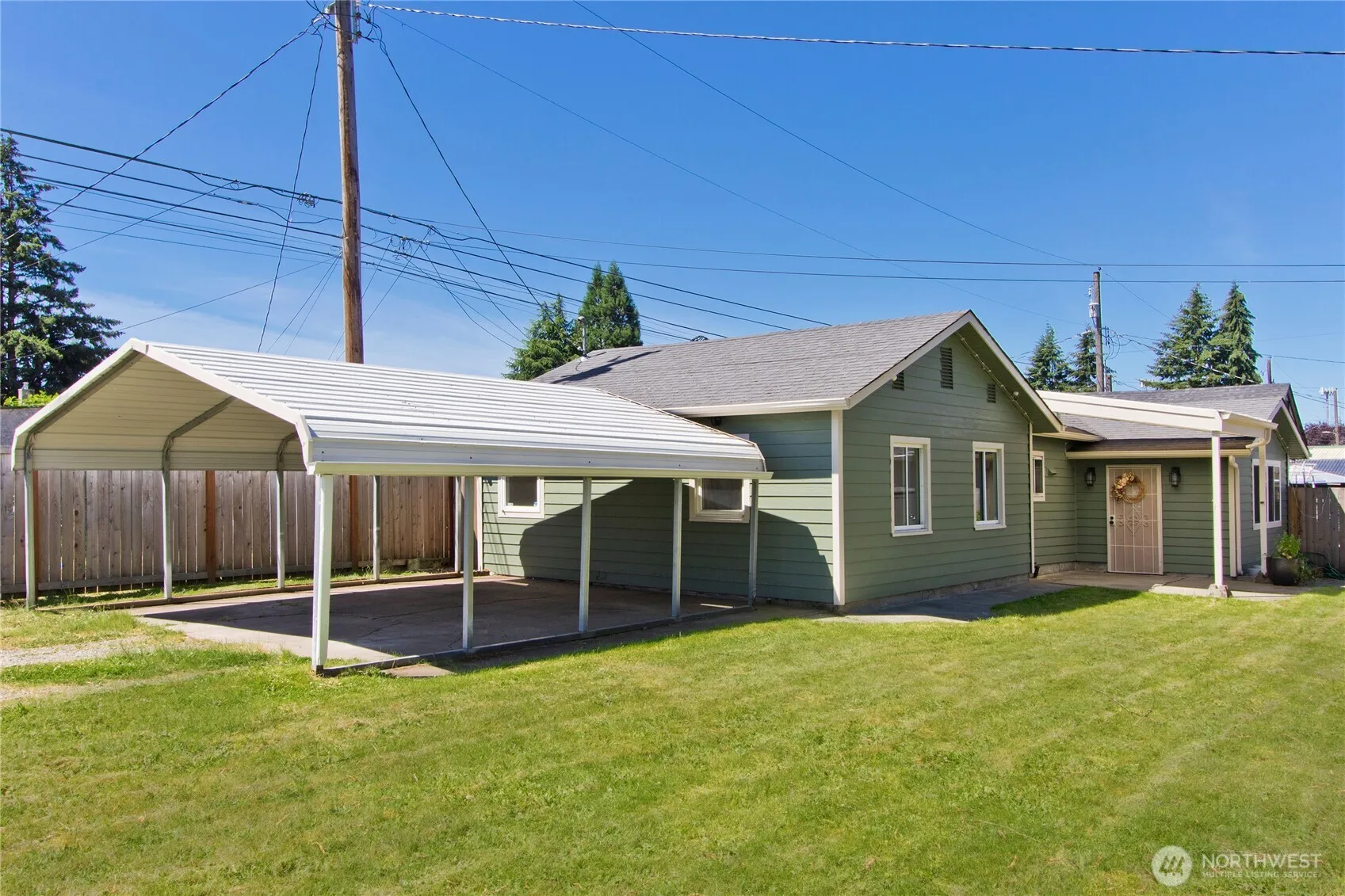Property photo for 5910 E J Street, Tacoma photo 2