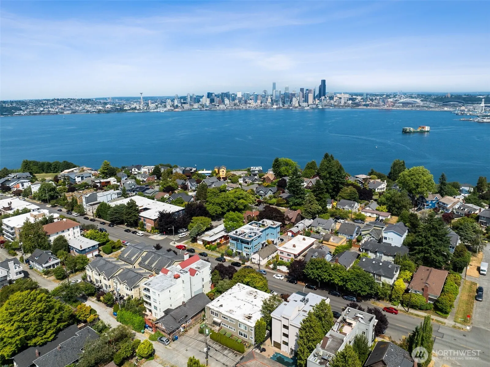 Property photo for 1613 California Avenue Sw #101, Seattle photo 2