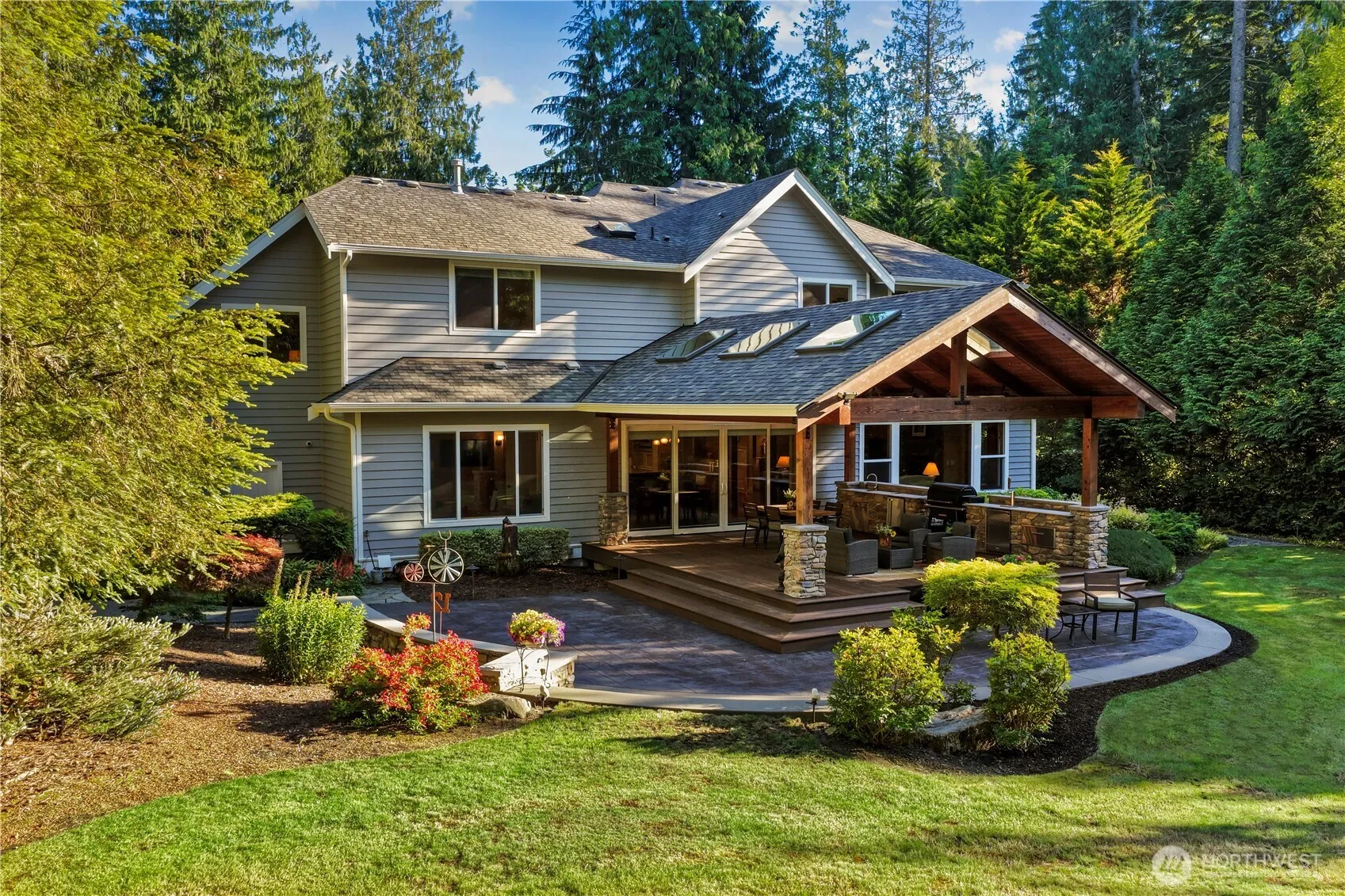 Property photo for 25122 Ne 18th Street, Sammamish photo 2