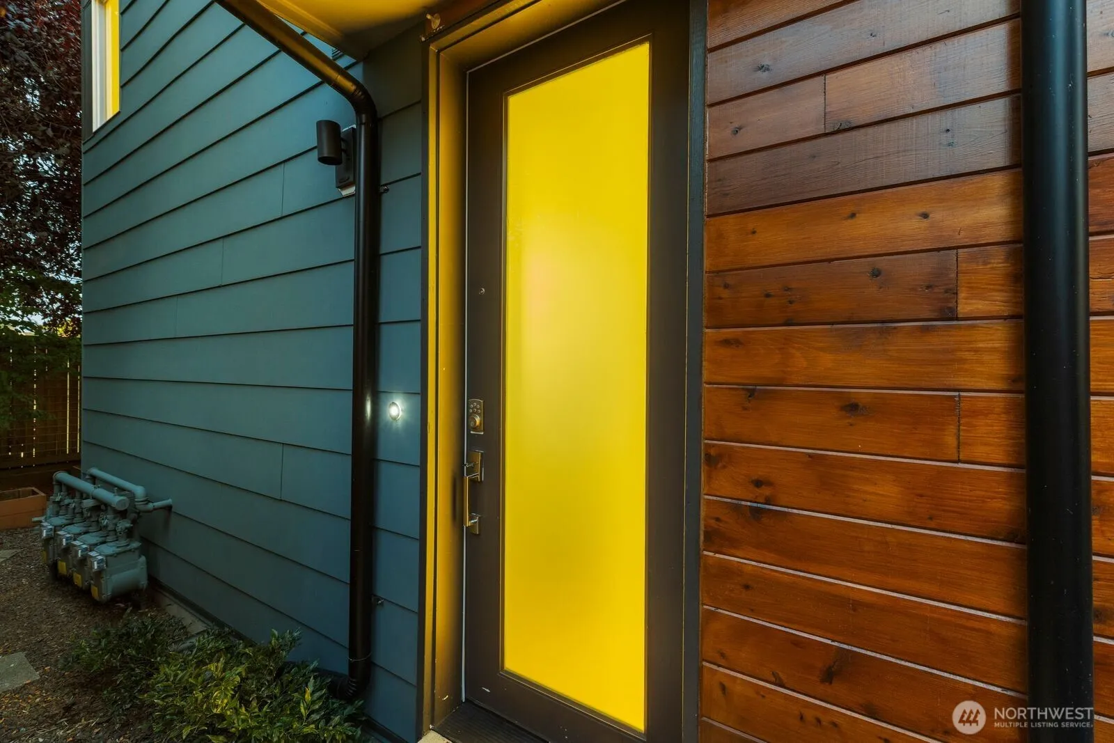 Property photo for 124 20th Avenue #b, Seattle photo 5