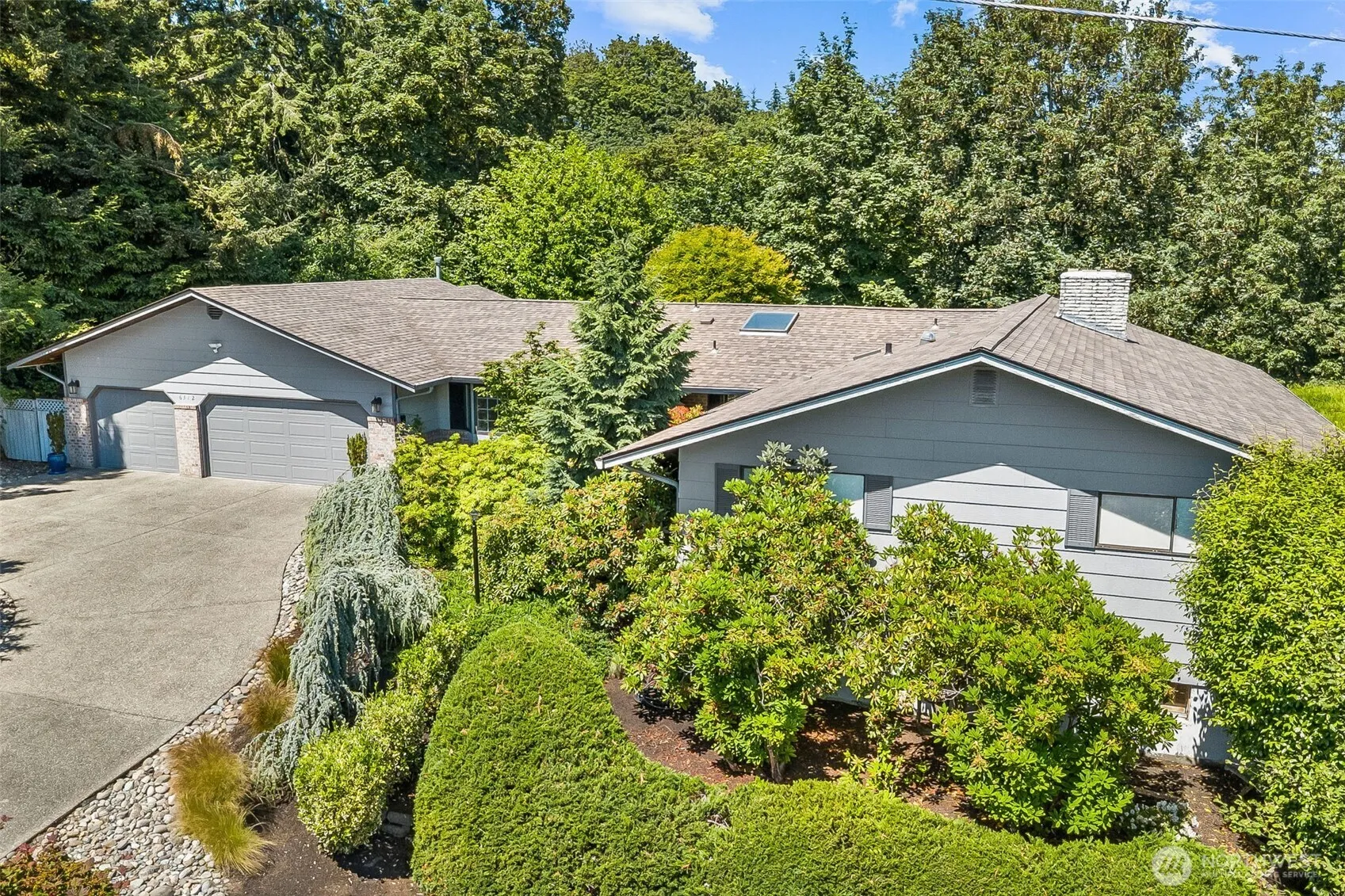 Property photo for 6312 Agnes Road Ne, Tacoma