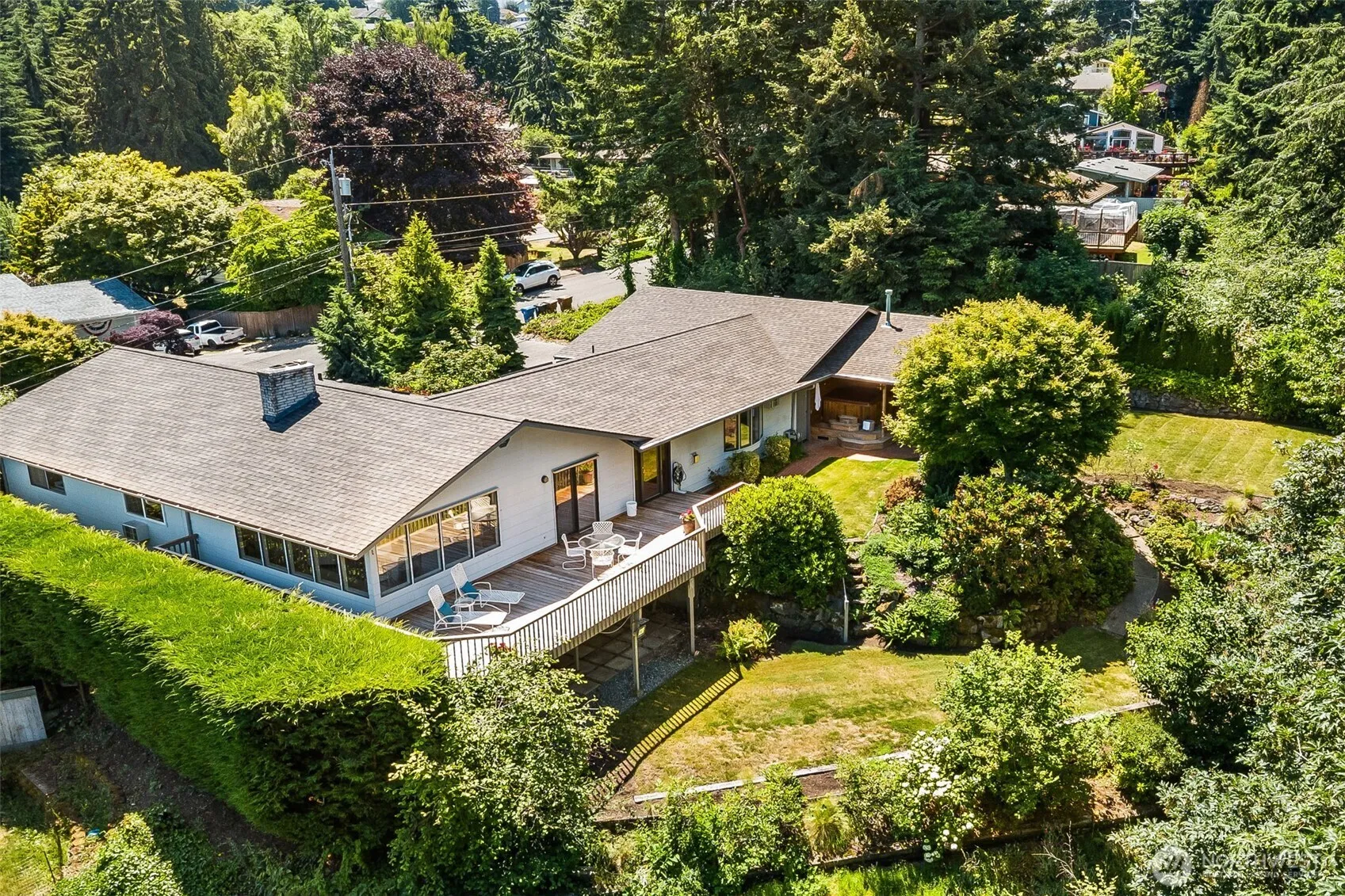 Property photo for 6312 Agnes Road Ne, Tacoma photo 3