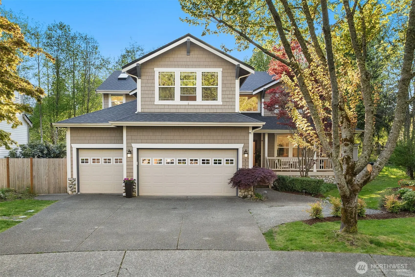 Property photo for 915 Snoqualm Place, North Bend photo 5